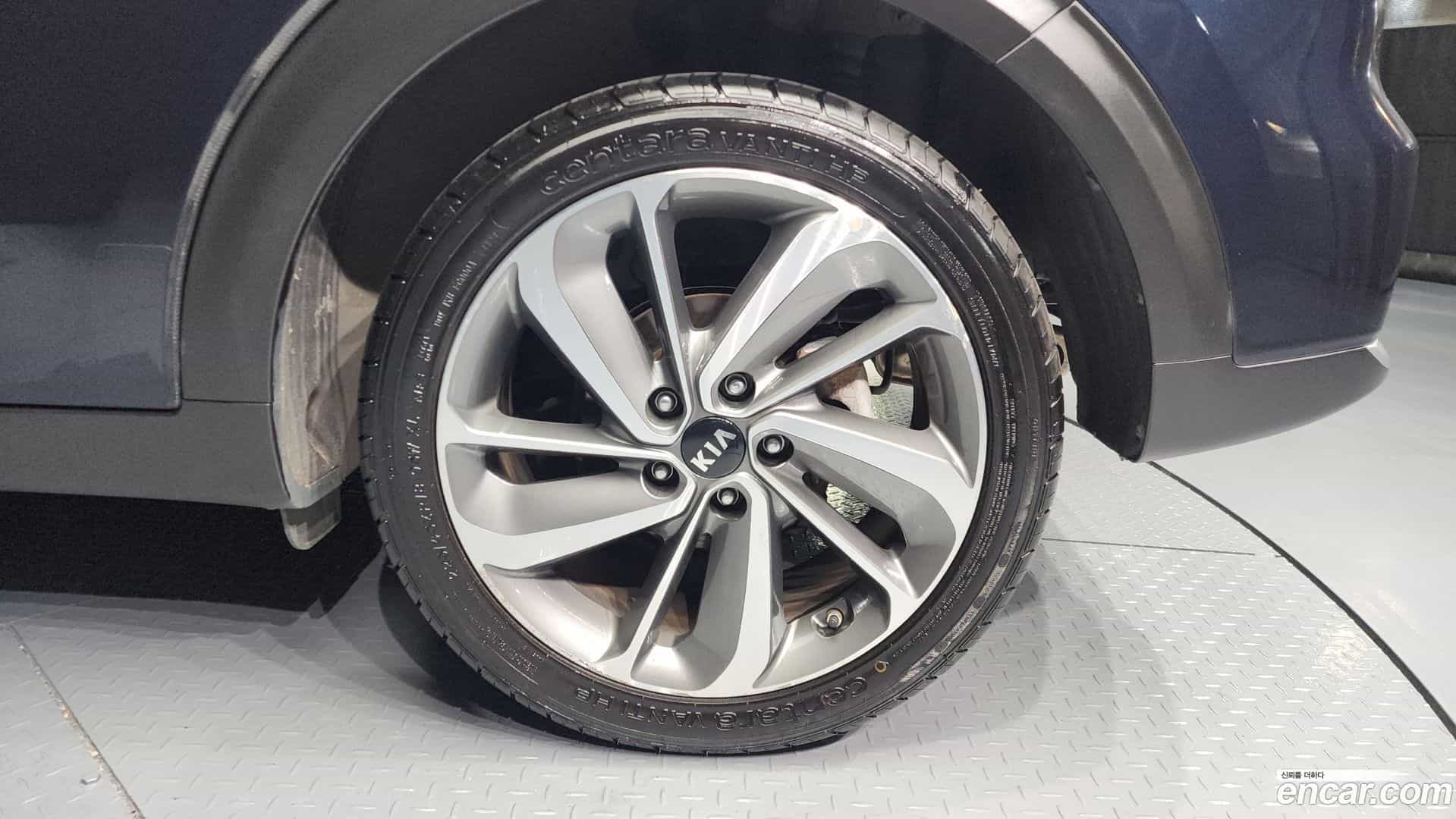 Niro Kia 2017.6-OUTER-005