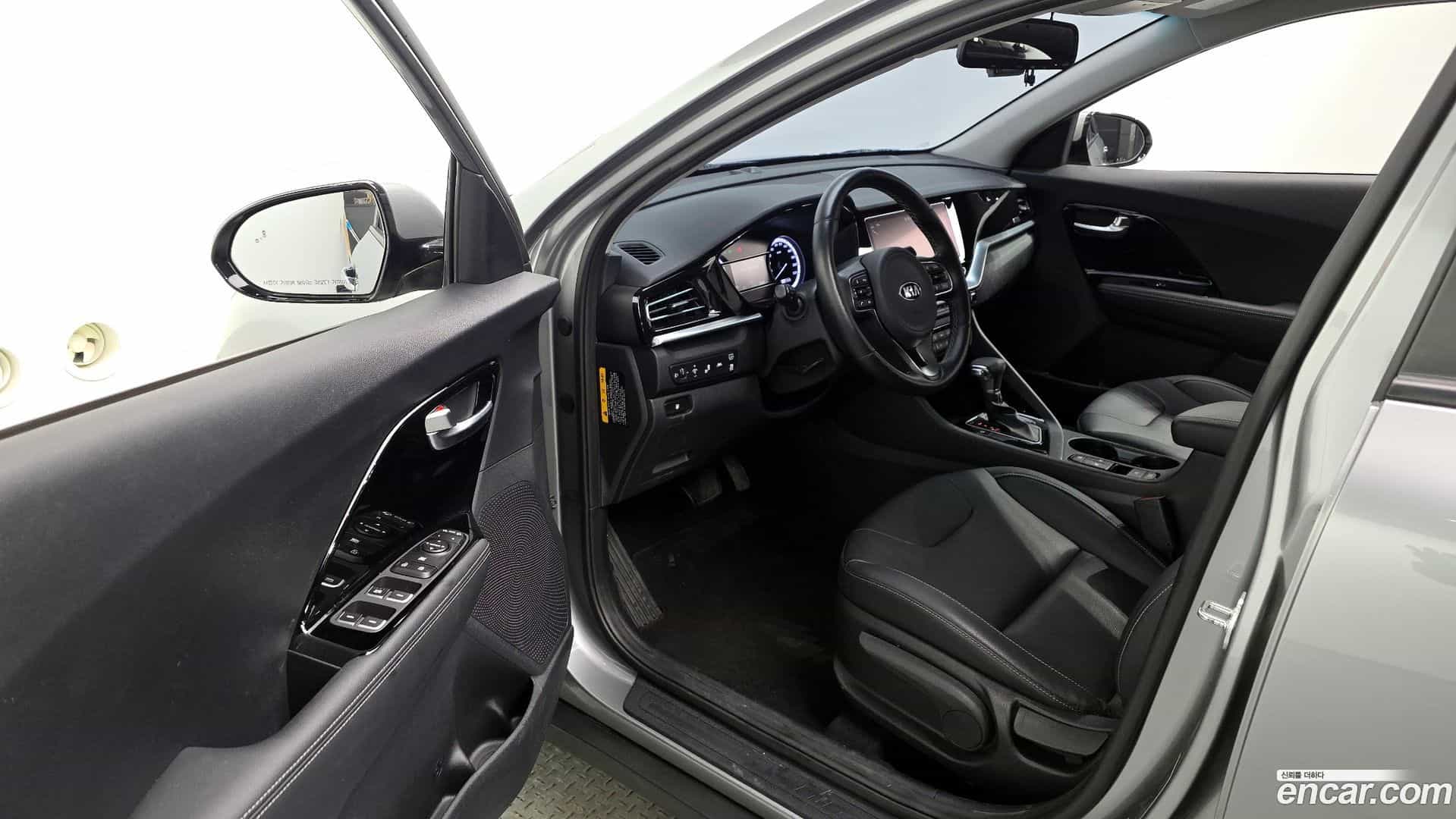 Niro Kia 2020.8-INNER-010