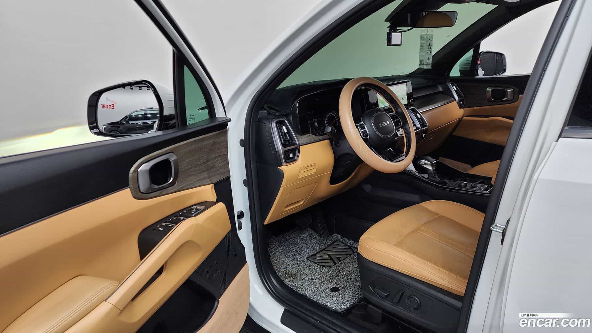 Sorento Kia 2023.6-INNER-010