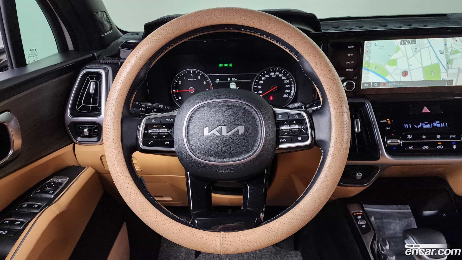 Sorento Kia 2023.6-OPTION-017