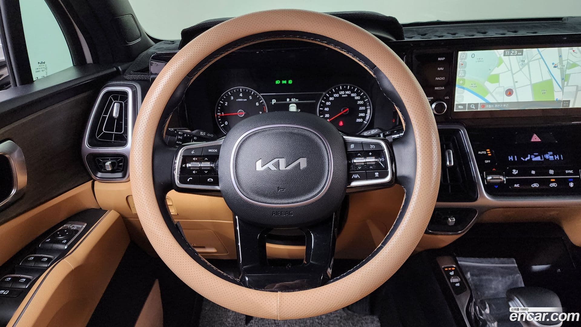 Main__Slider__Photo:Sorento Kia 2023.6-12