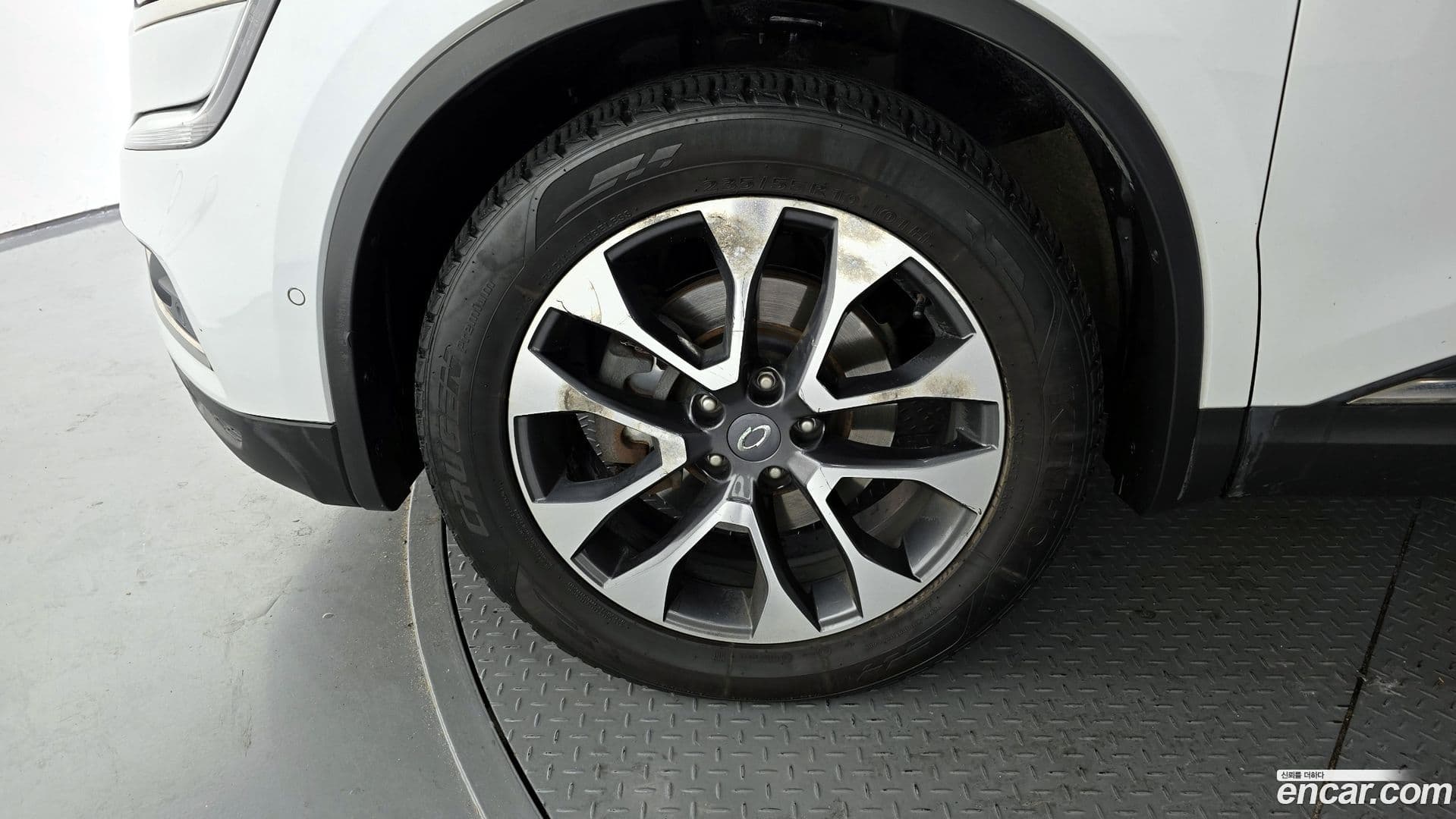 Main__Slider__Photo:QM6 Renault Korea 2016.11-4