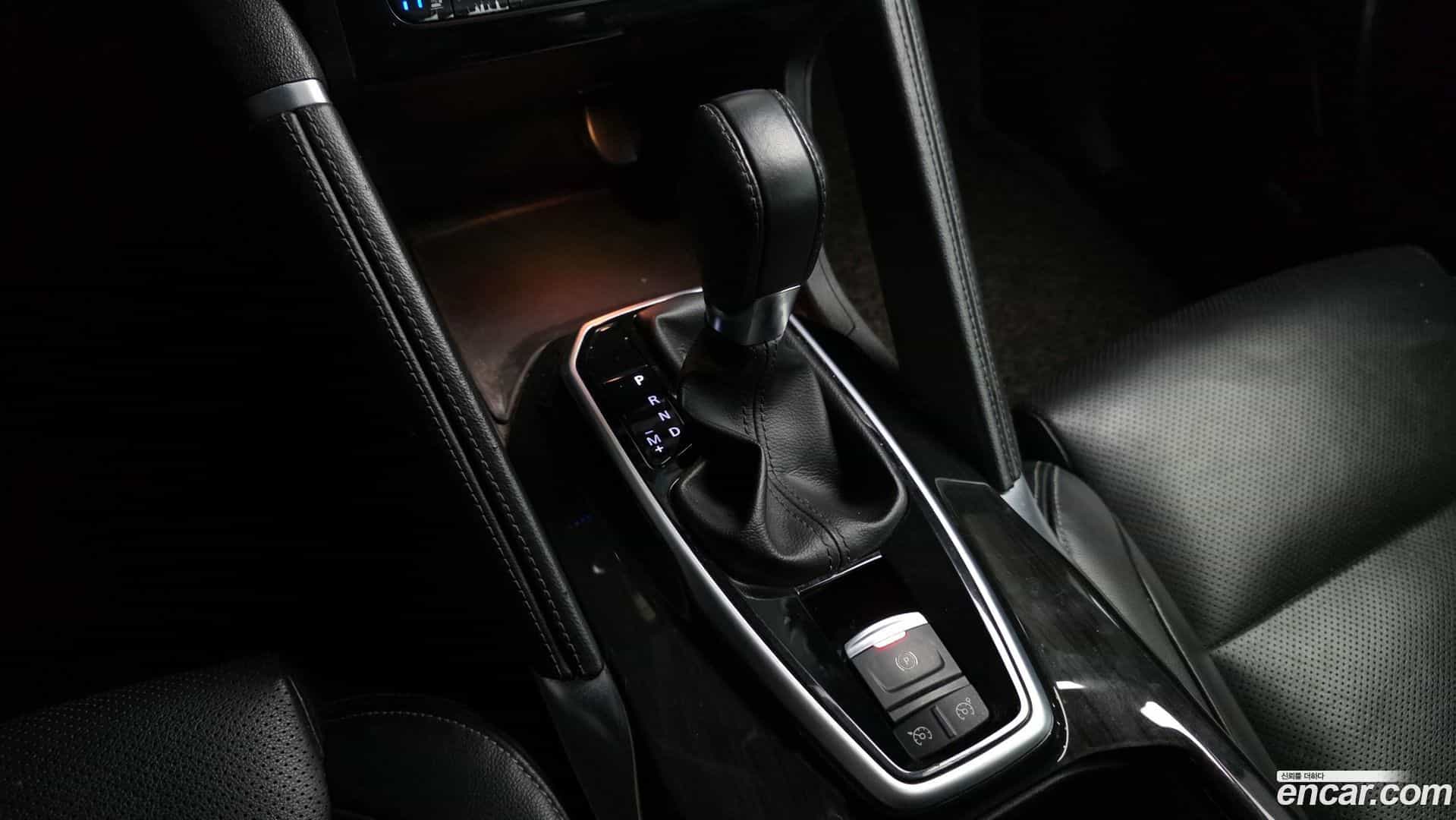 QM6 Renault Korea 2016.11-INNER-009