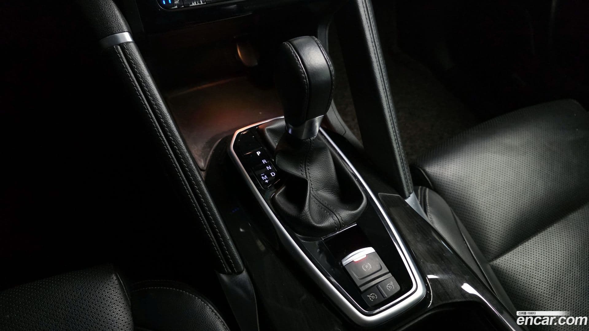 Main__Slider__Photo:QM6 Renault Korea 2016.11-8