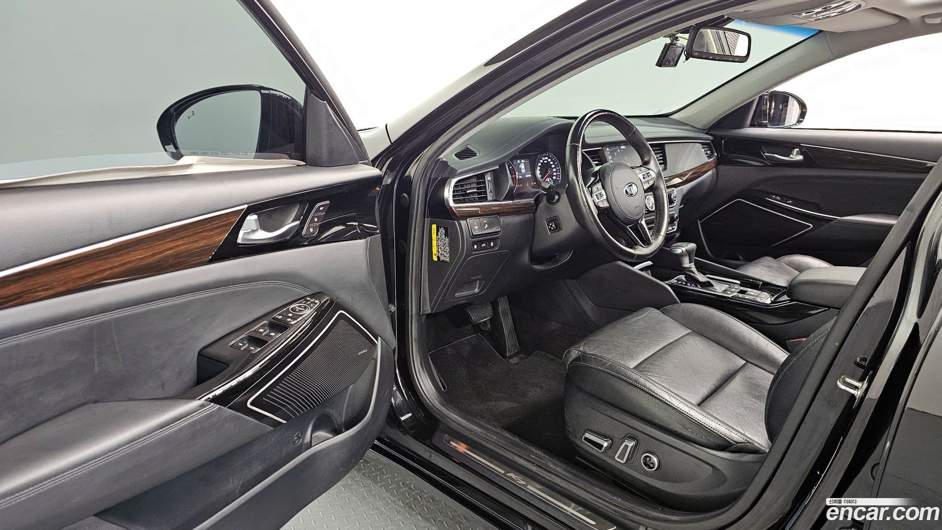 Main__Slider__Photo:K7 Kia 2018.1-10