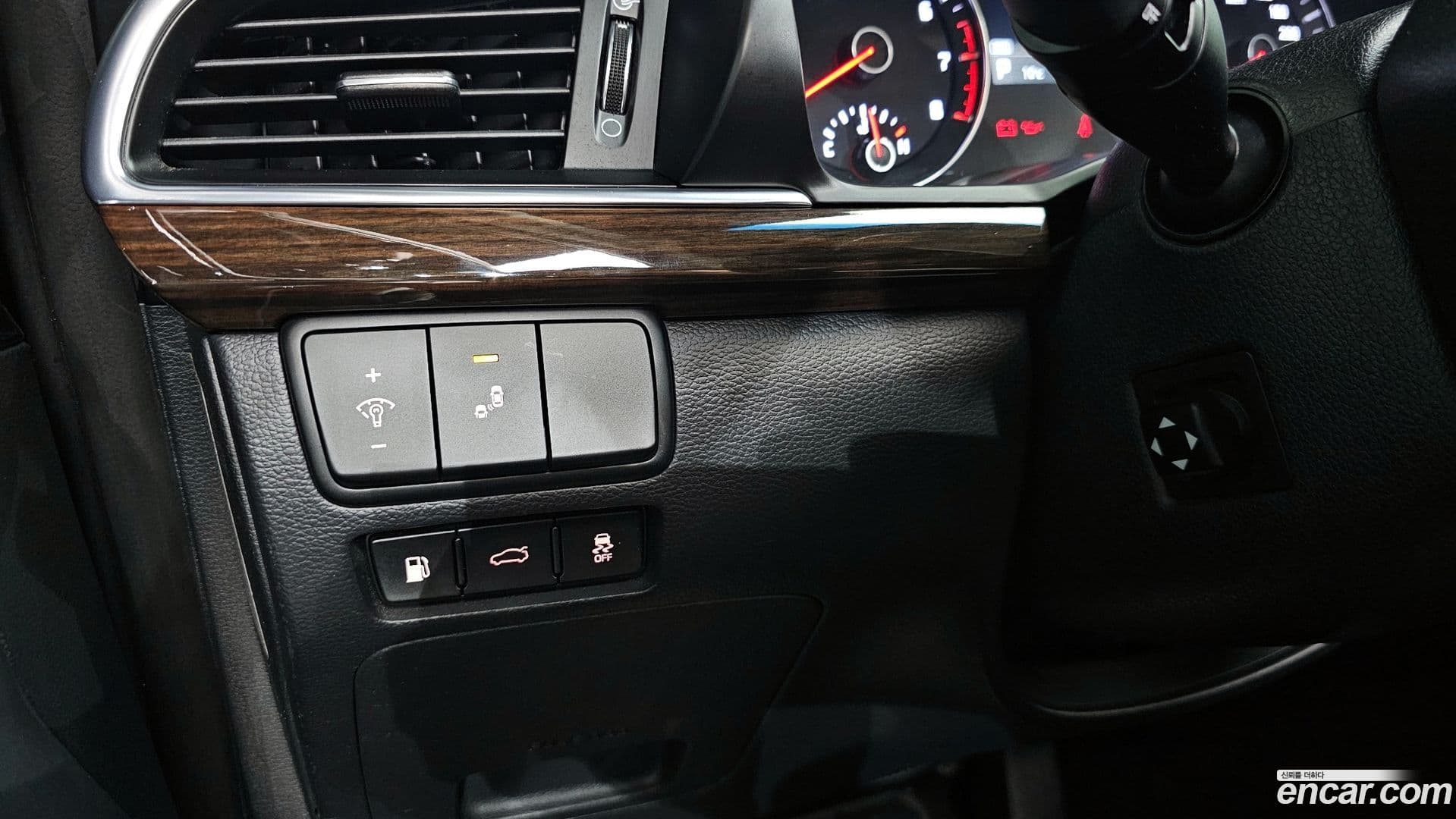 Main__Slider__Photo:K7 Kia 2018.1-13