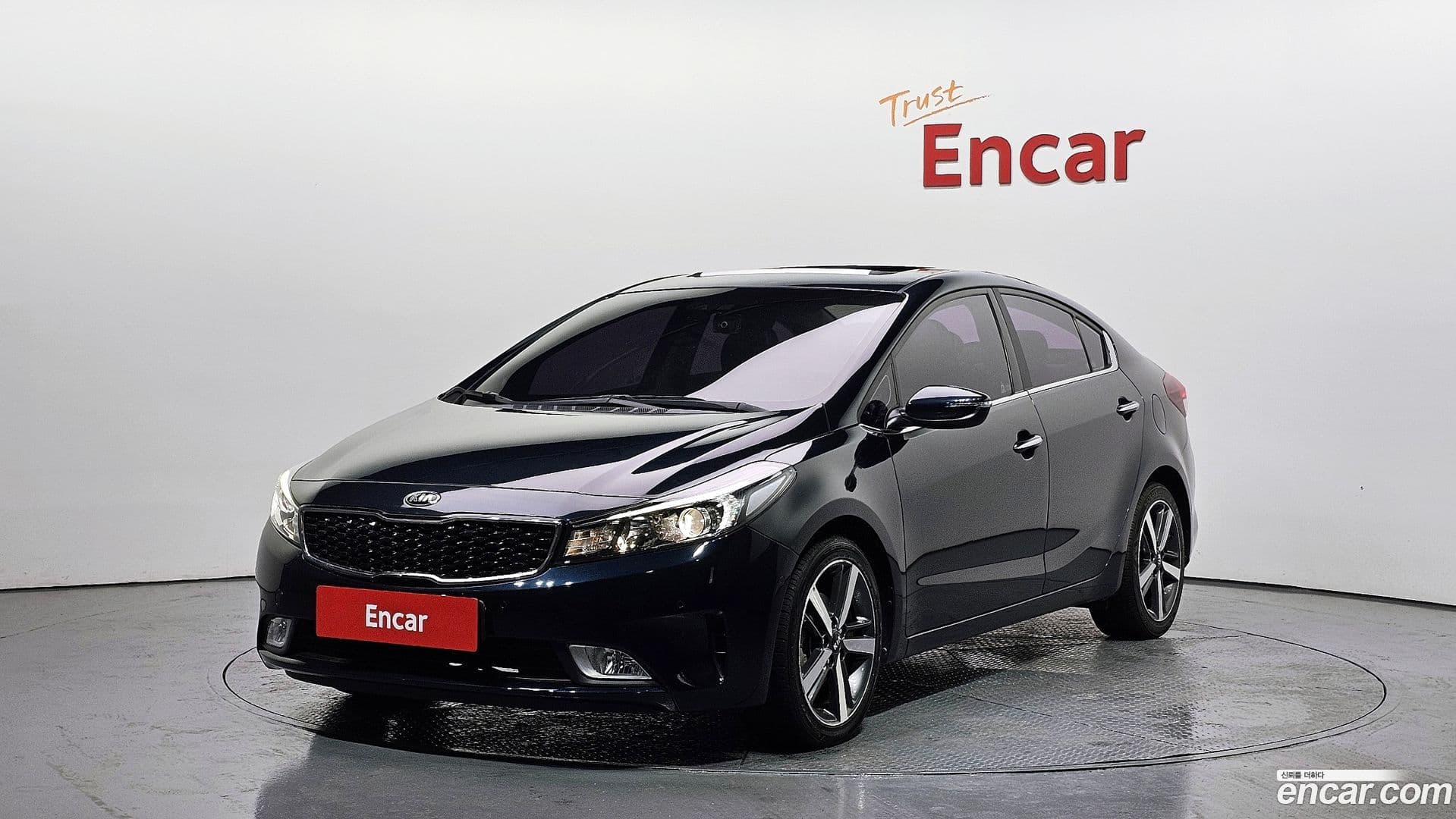 Main__Slider__Photo:K3 Kia 2016.10-0