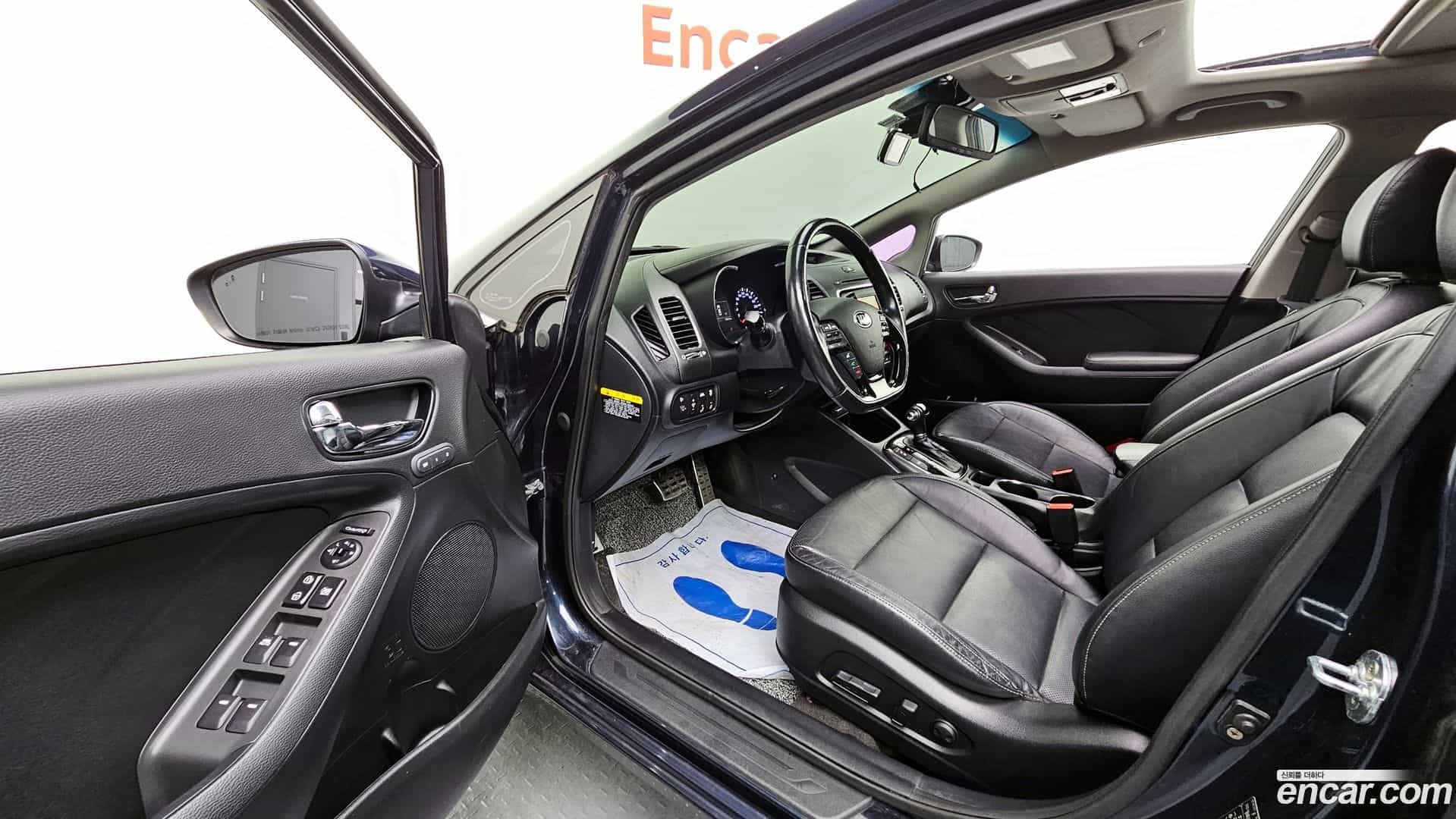 K3 Kia 2016.10-INNER-010