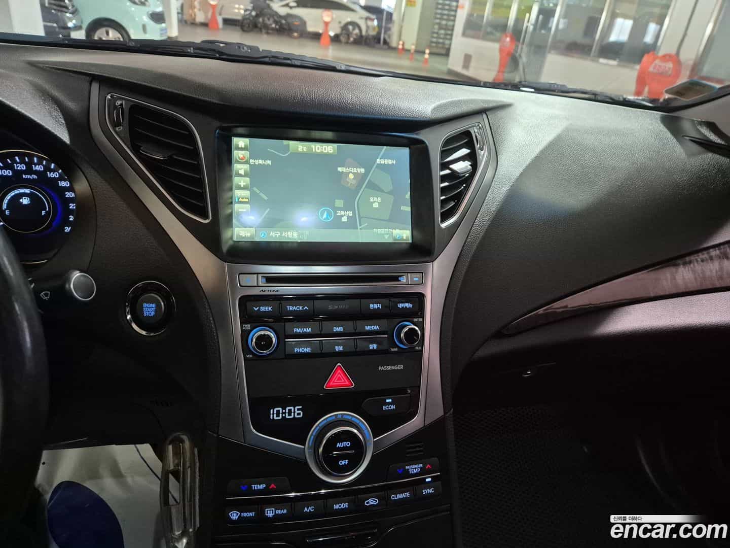 Grandeur Hyundai 2015.1-OPTION-018