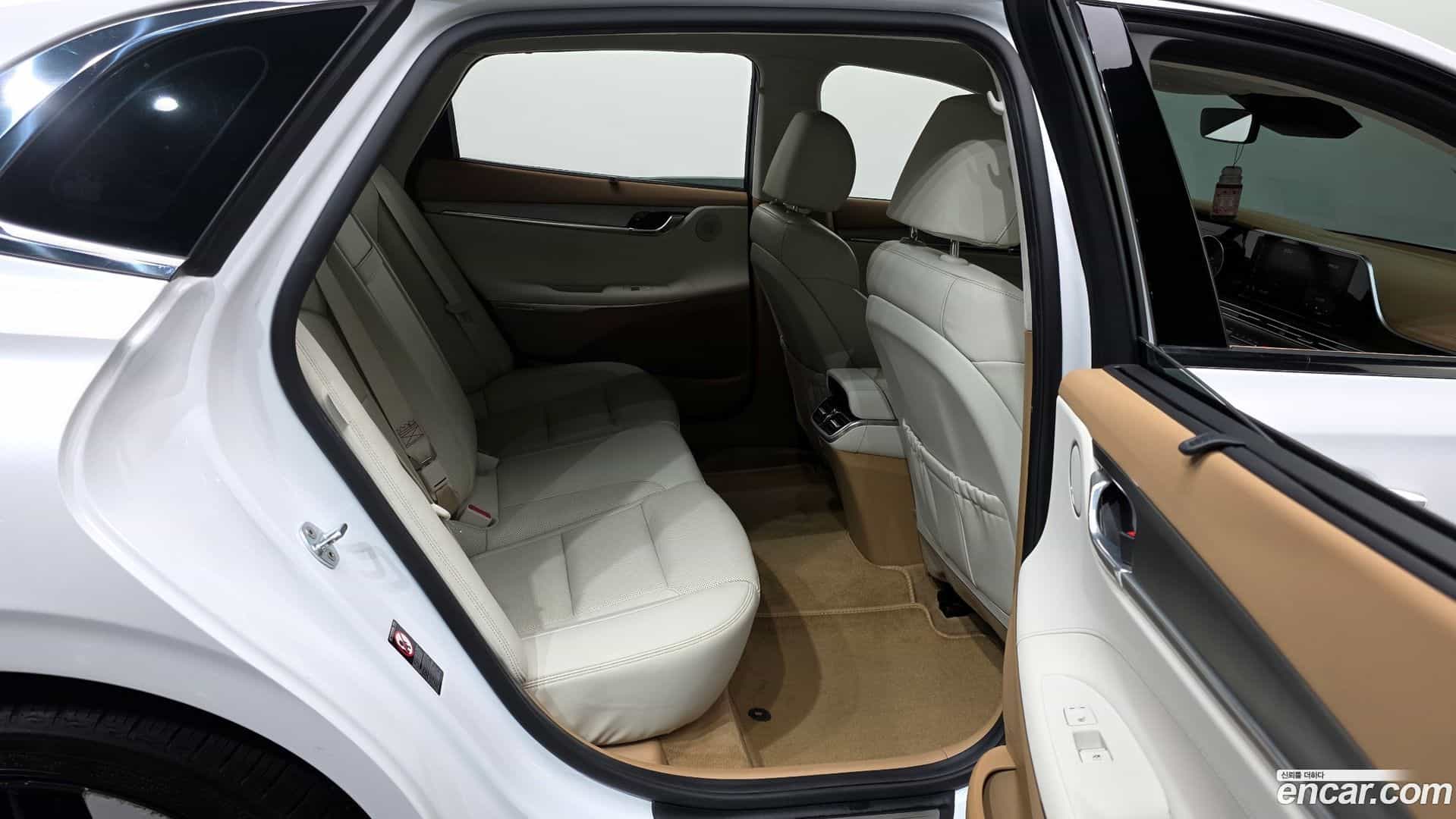 Grandeur Hyundai 2020.7-OPTION-016