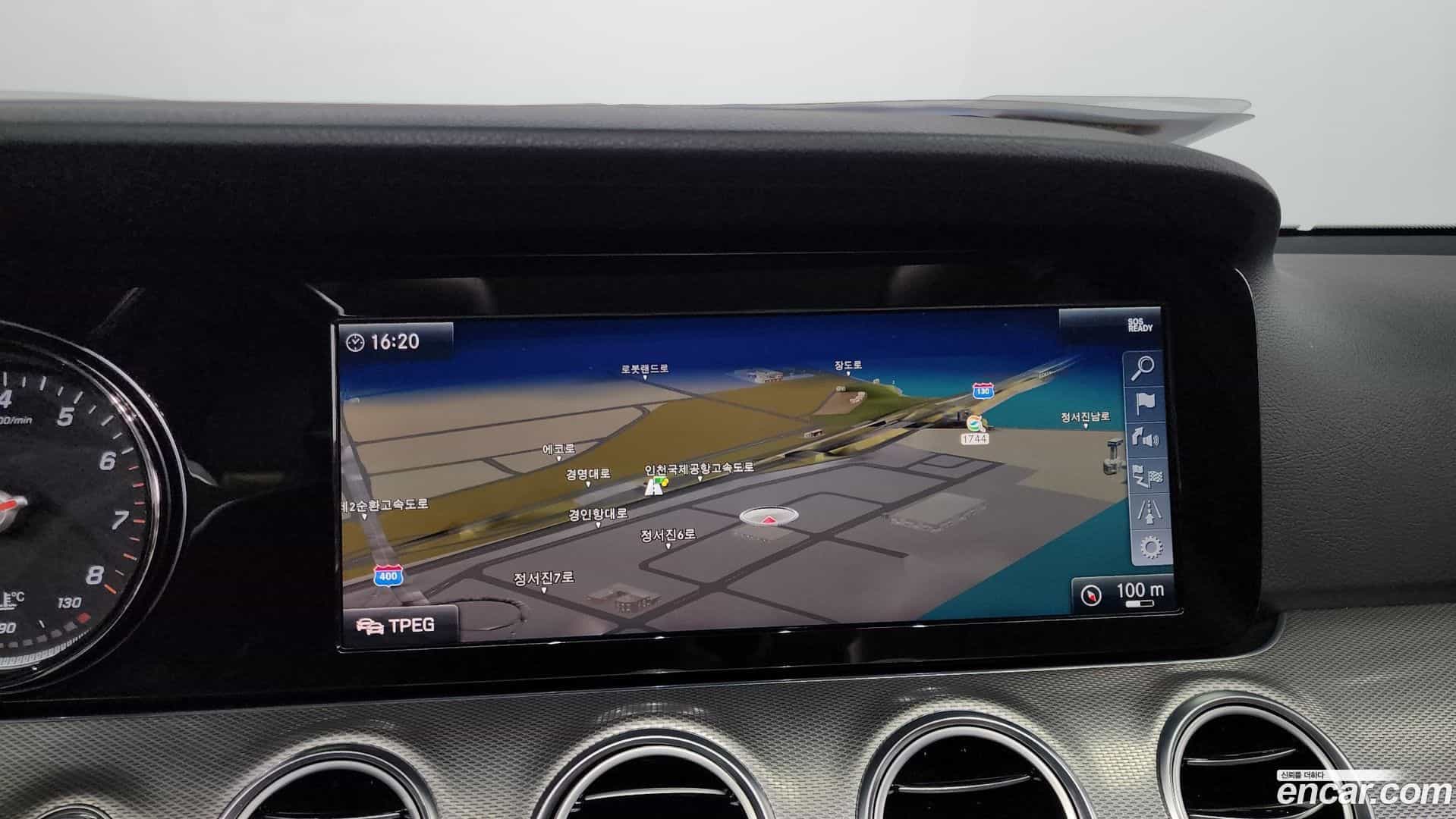 E-Class Mercedes-Benz 2018.9-OPTION-021