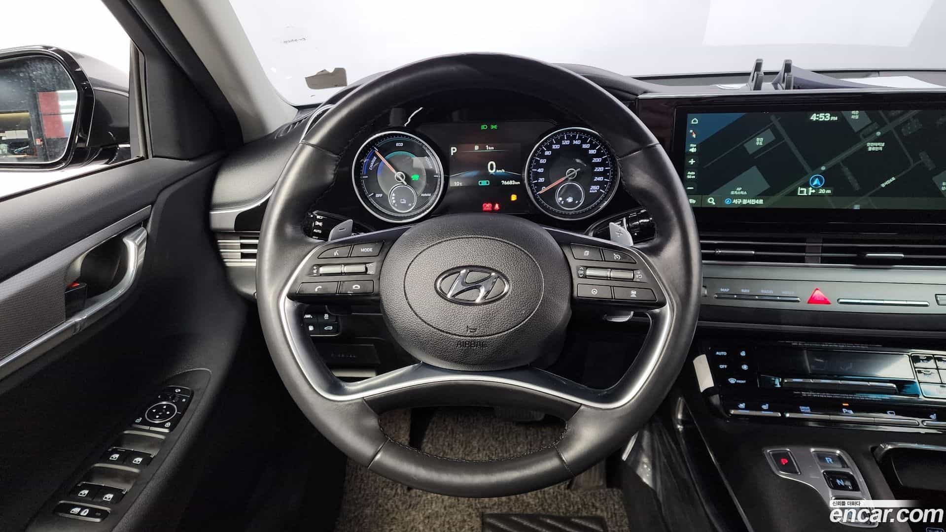 Grandeur Hyundai 2021.1-OPTION-019