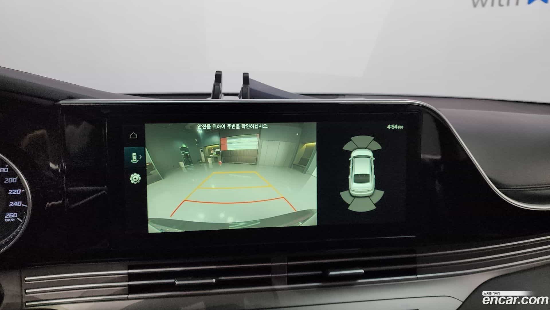 Grandeur Hyundai 2021.1-OPTION-021