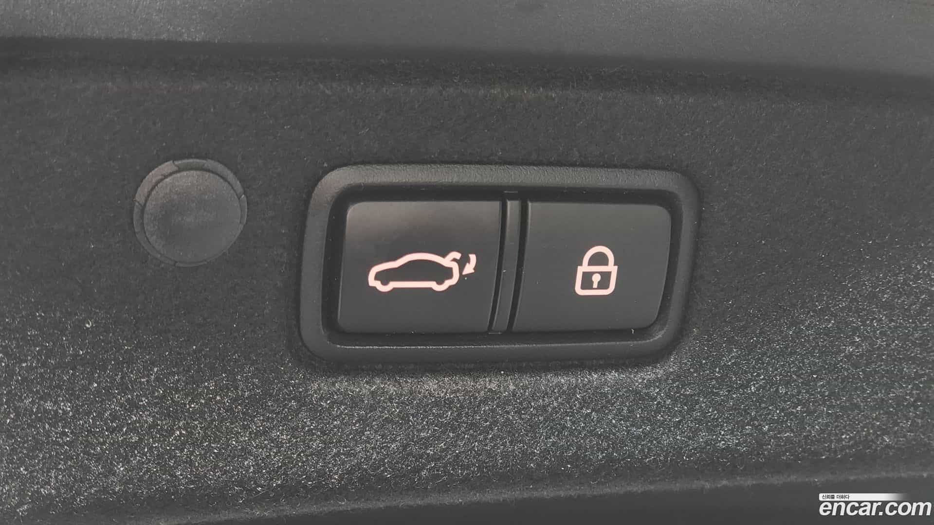 Grandeur Hyundai 2021.1-OPTION-024