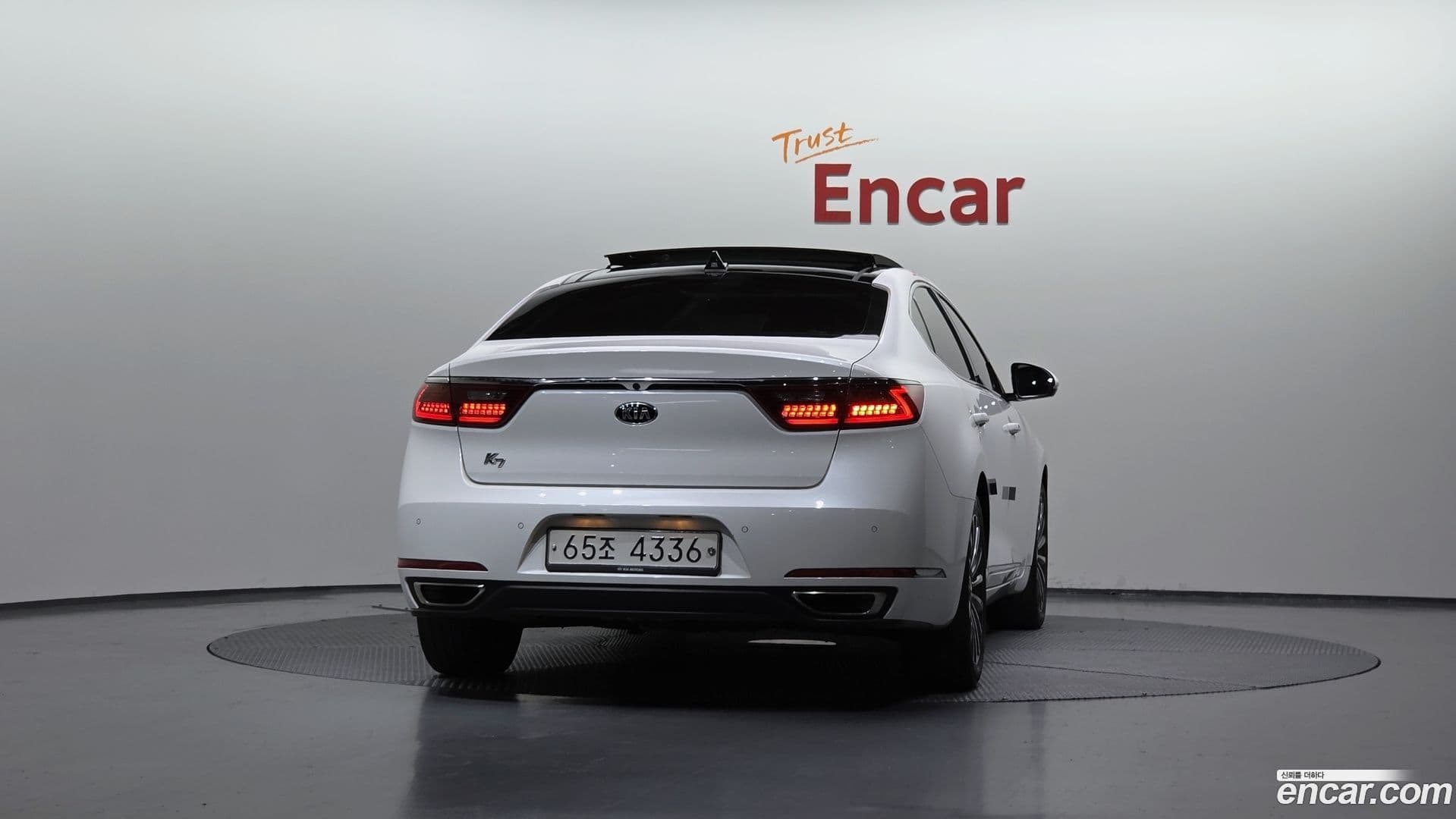 Main__Slider__Photo:K7 Kia 2019.0-3