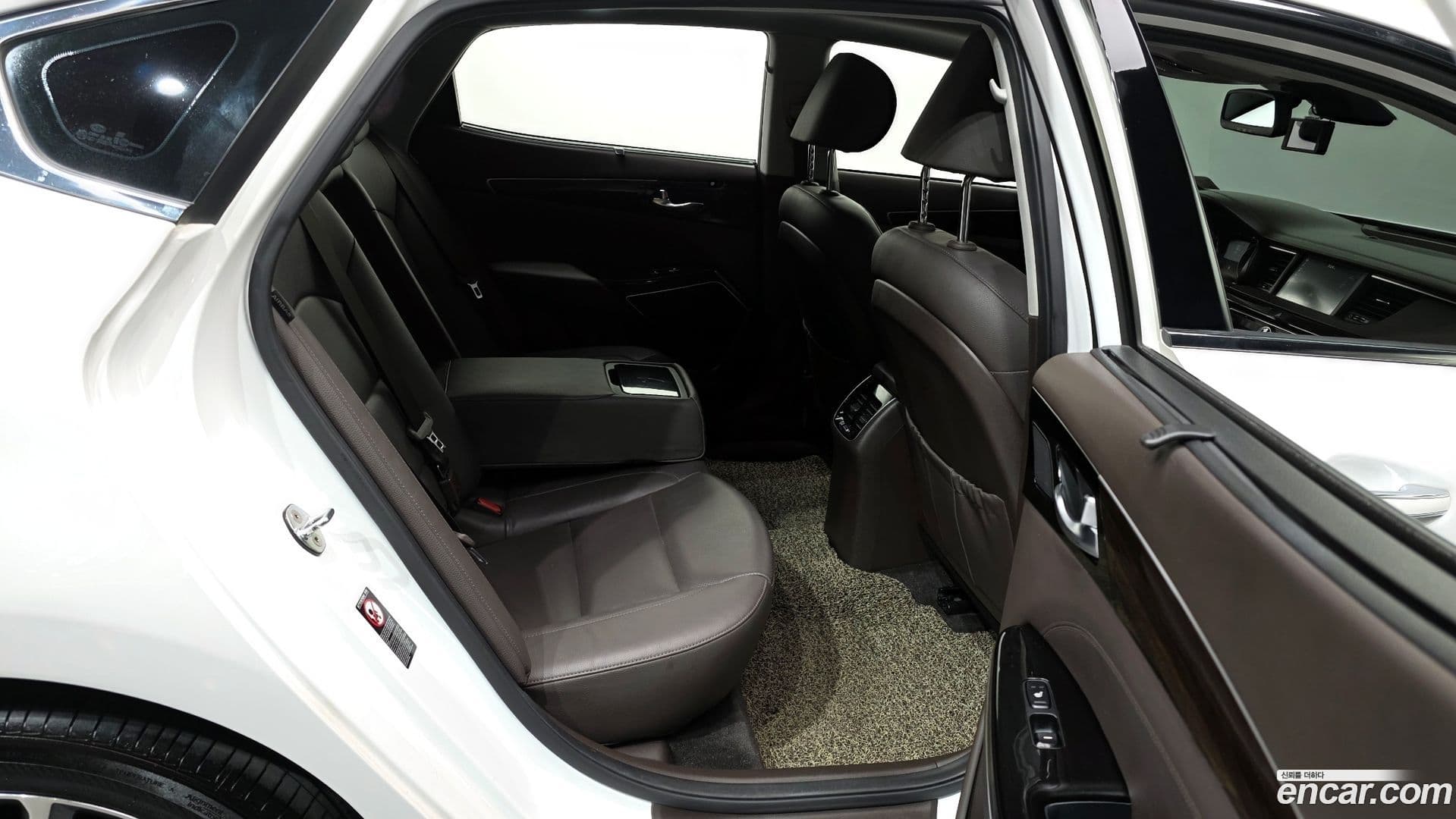 Main__Slider__Photo:K7 Kia 2019.0-11