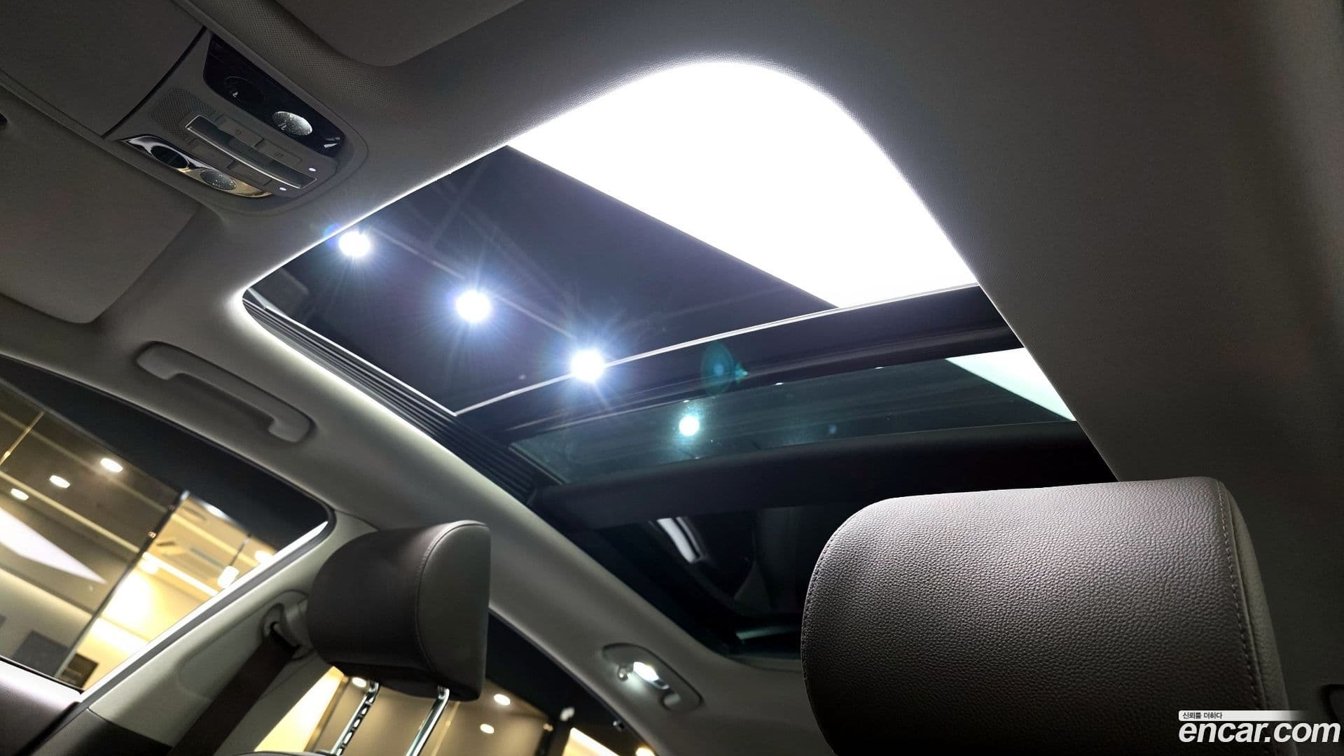 Main__Slider__Photo:K7 Kia 2019.0-18