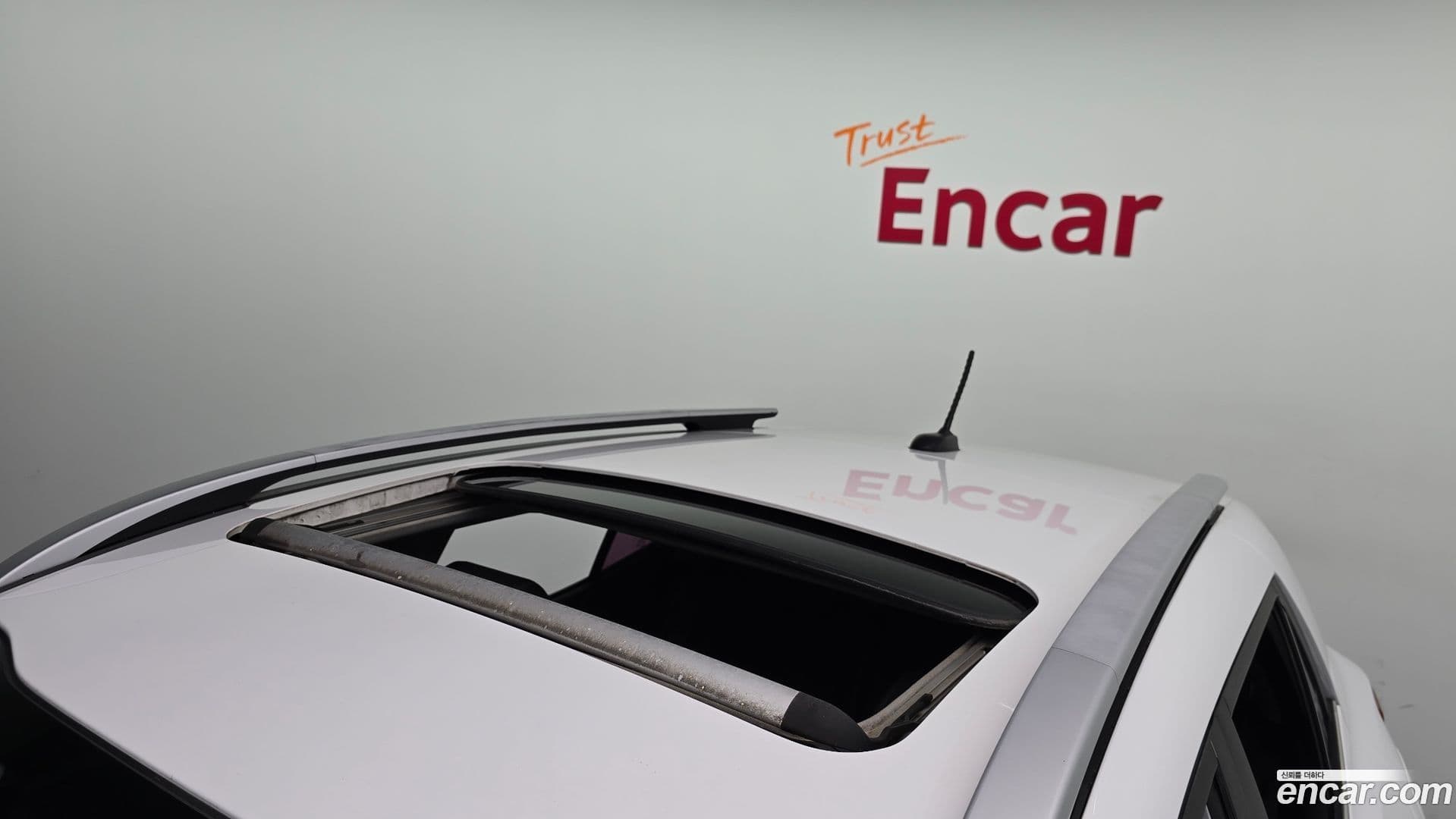 Main__Slider__Photo:Stonic Kia 2017.8-19