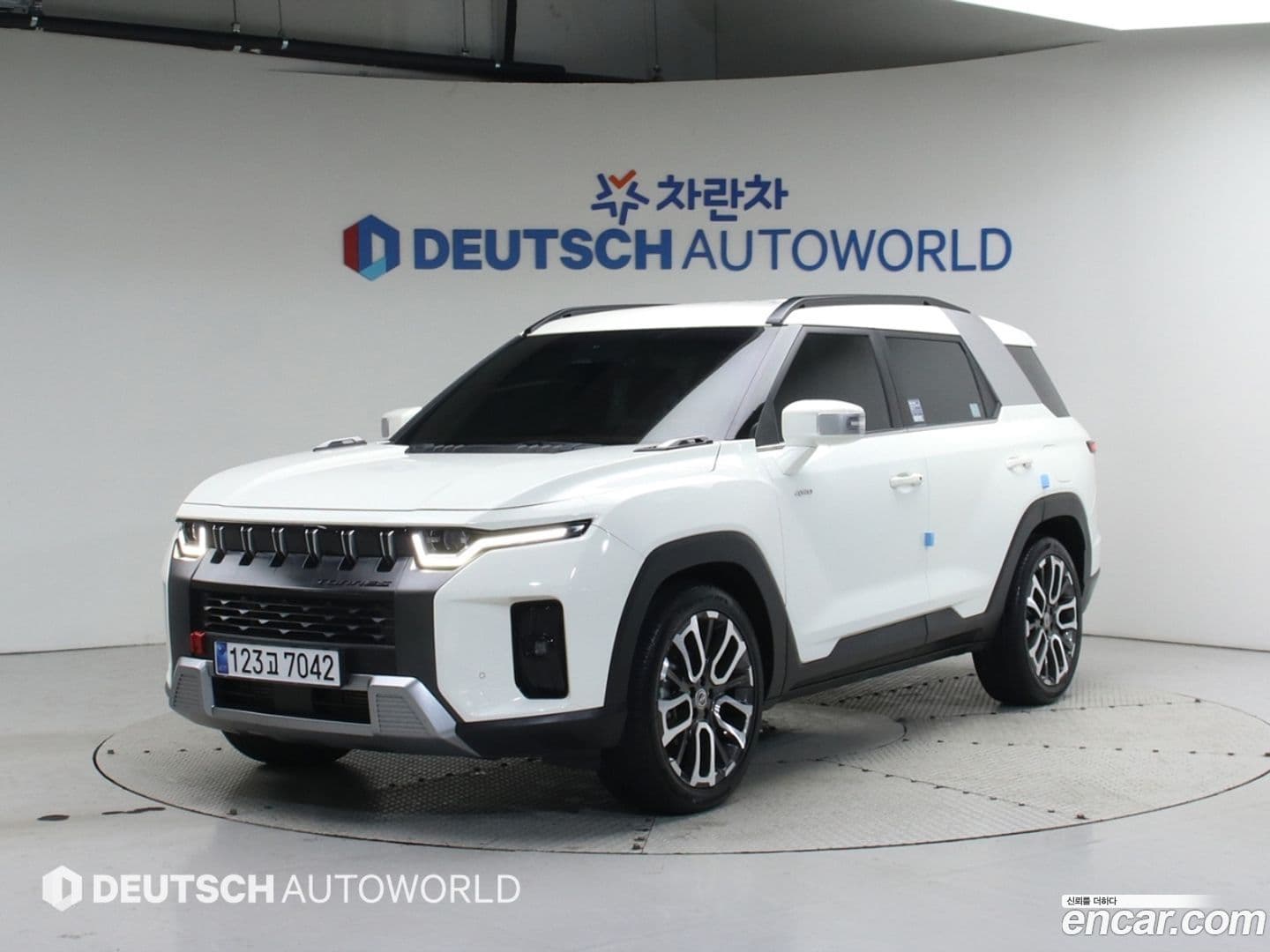 Main__Slider__Photo:Torres KG Mobility 2022.10-0