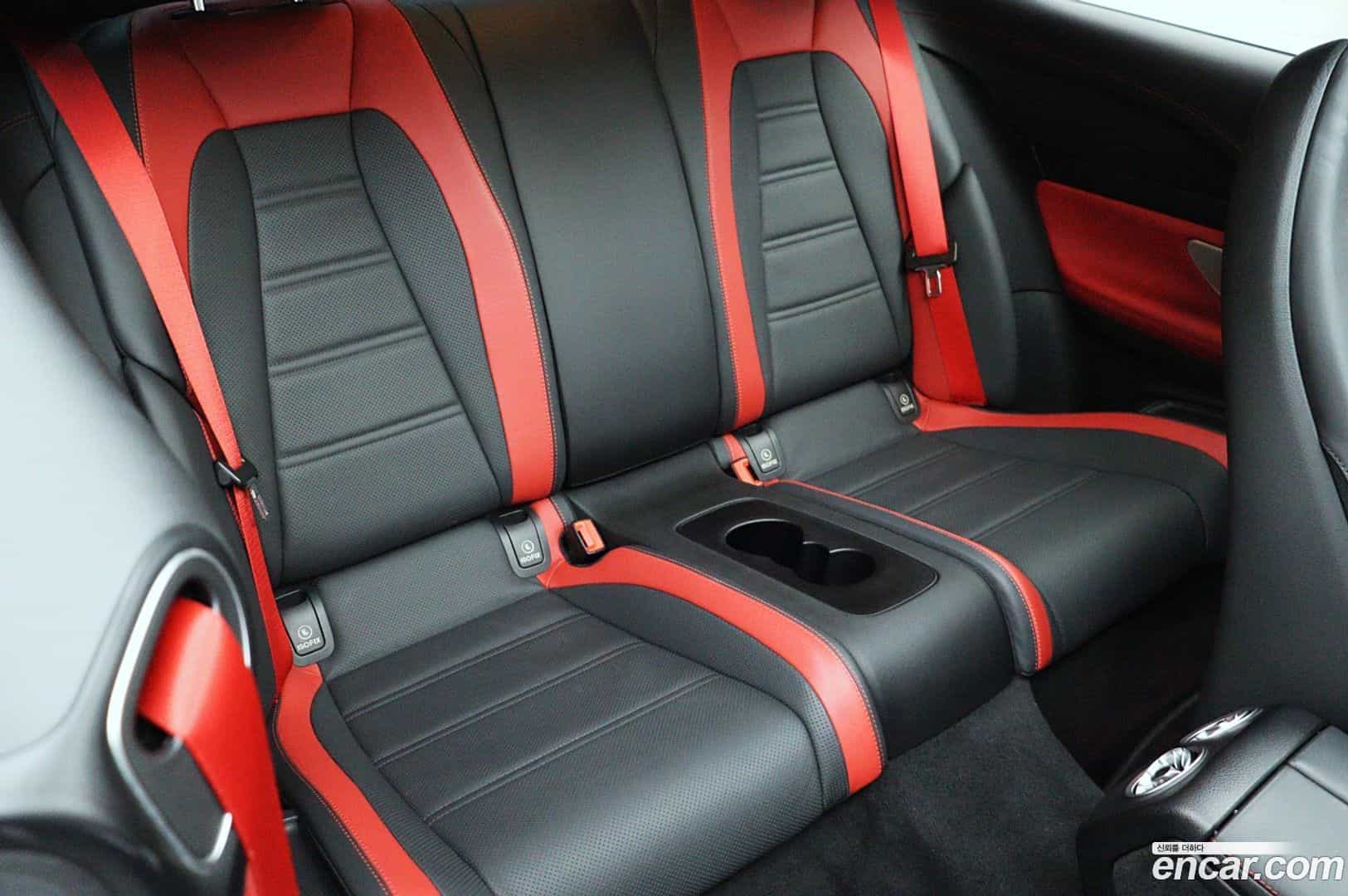 E-Class Mercedes-Benz 2021.8-INNER-010