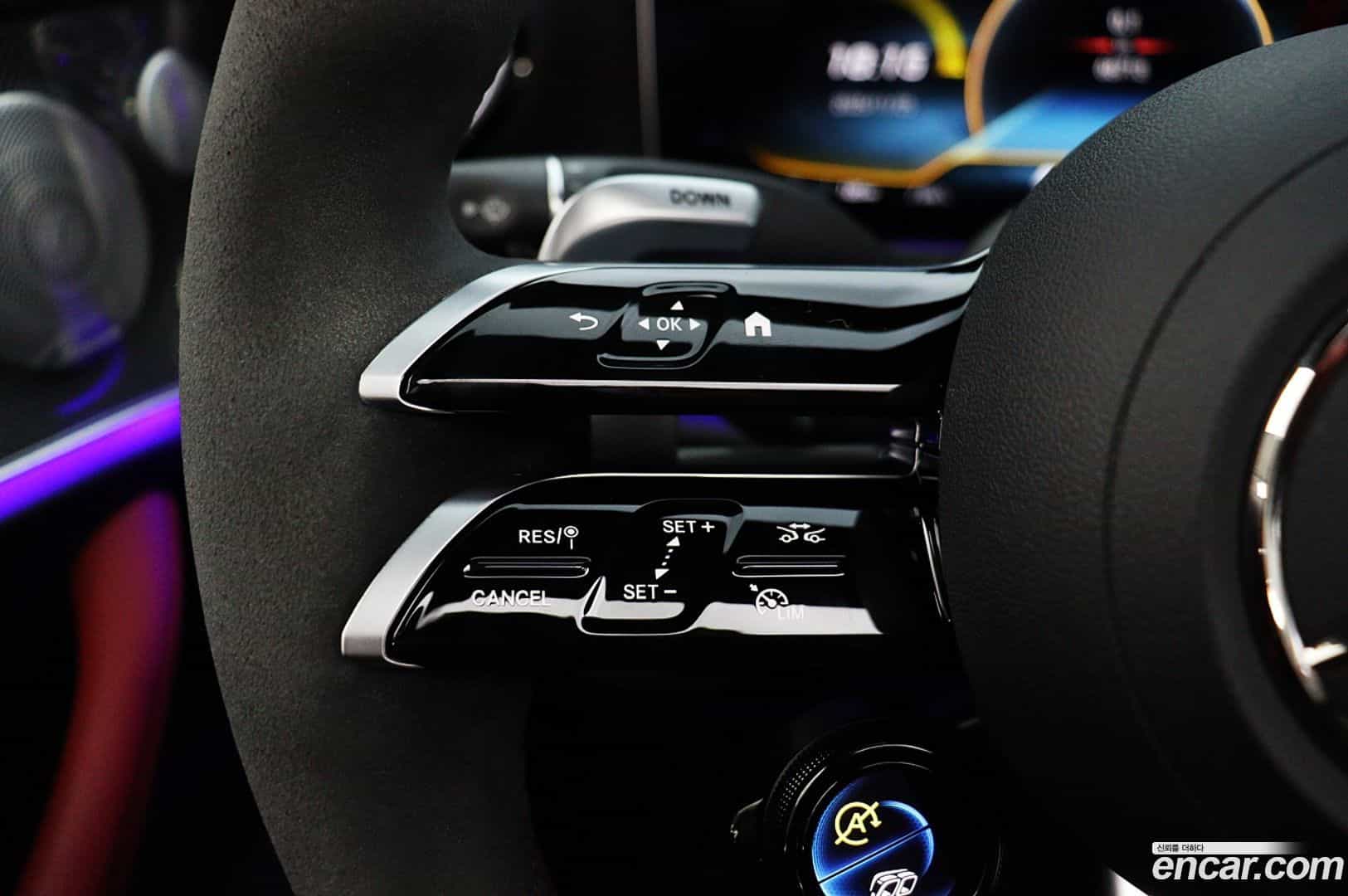 E-Class Mercedes-Benz 2021.8-OPTION-016