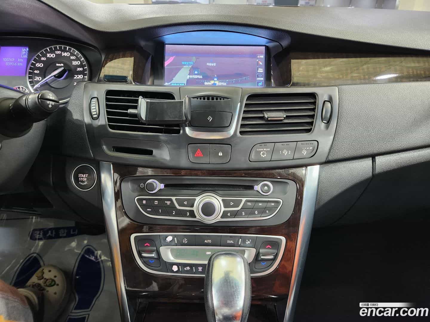 SM5 Renault Korea 2011.11-INNER-009