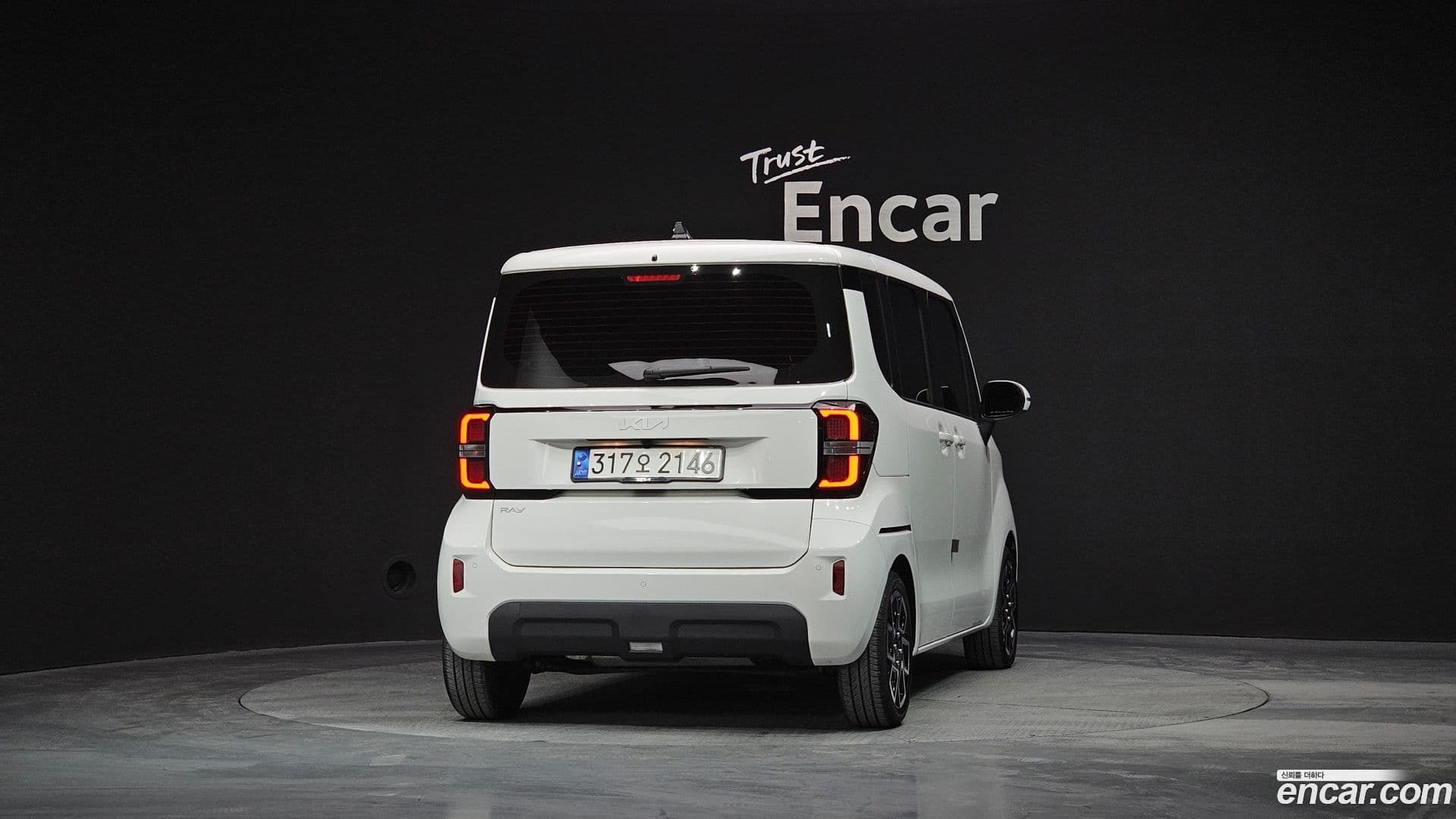 Main__Slider__Photo:RAY Kia 2023.5-3