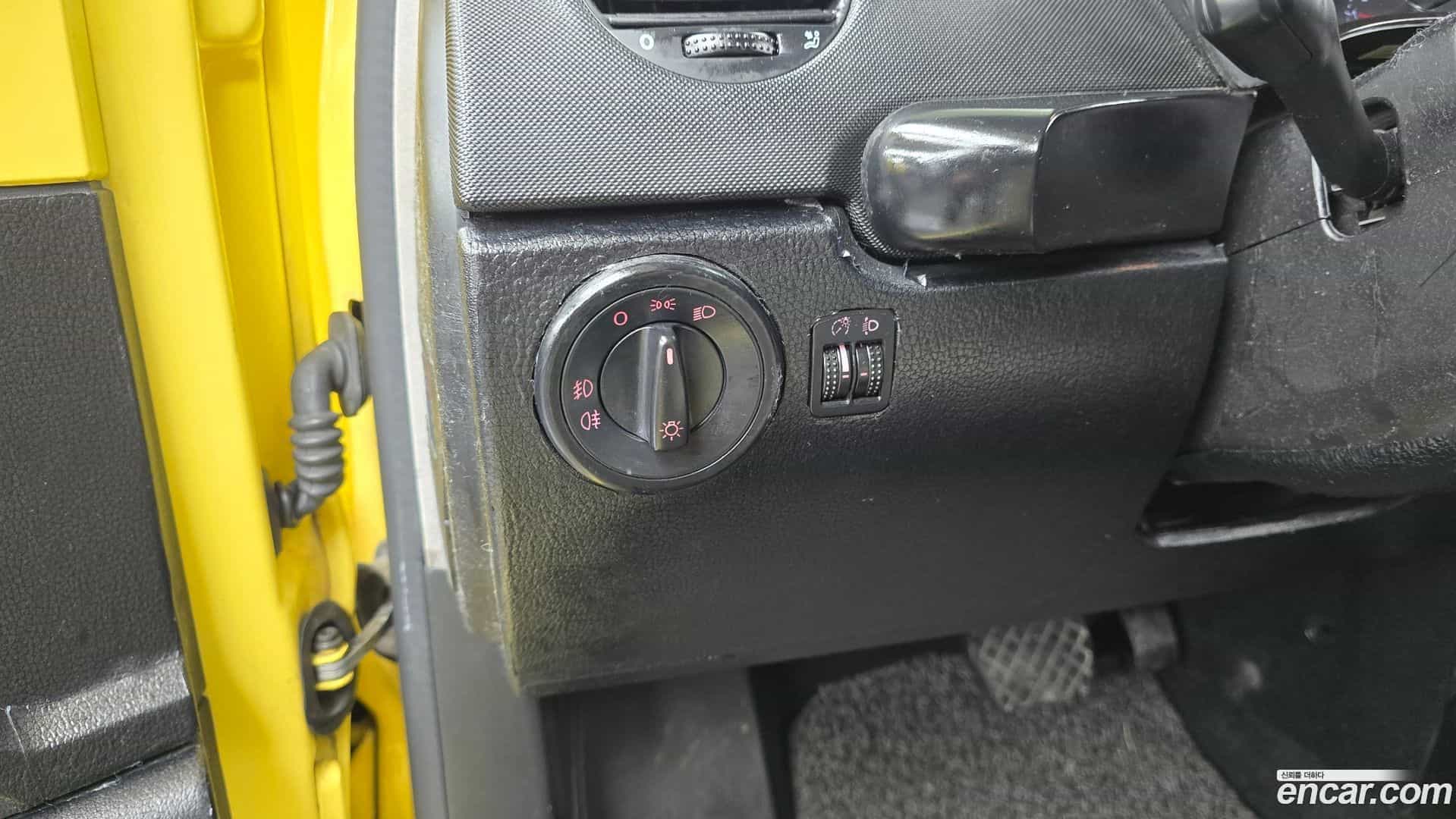 Beatle Volkswagen 2005.10-OPTION-021