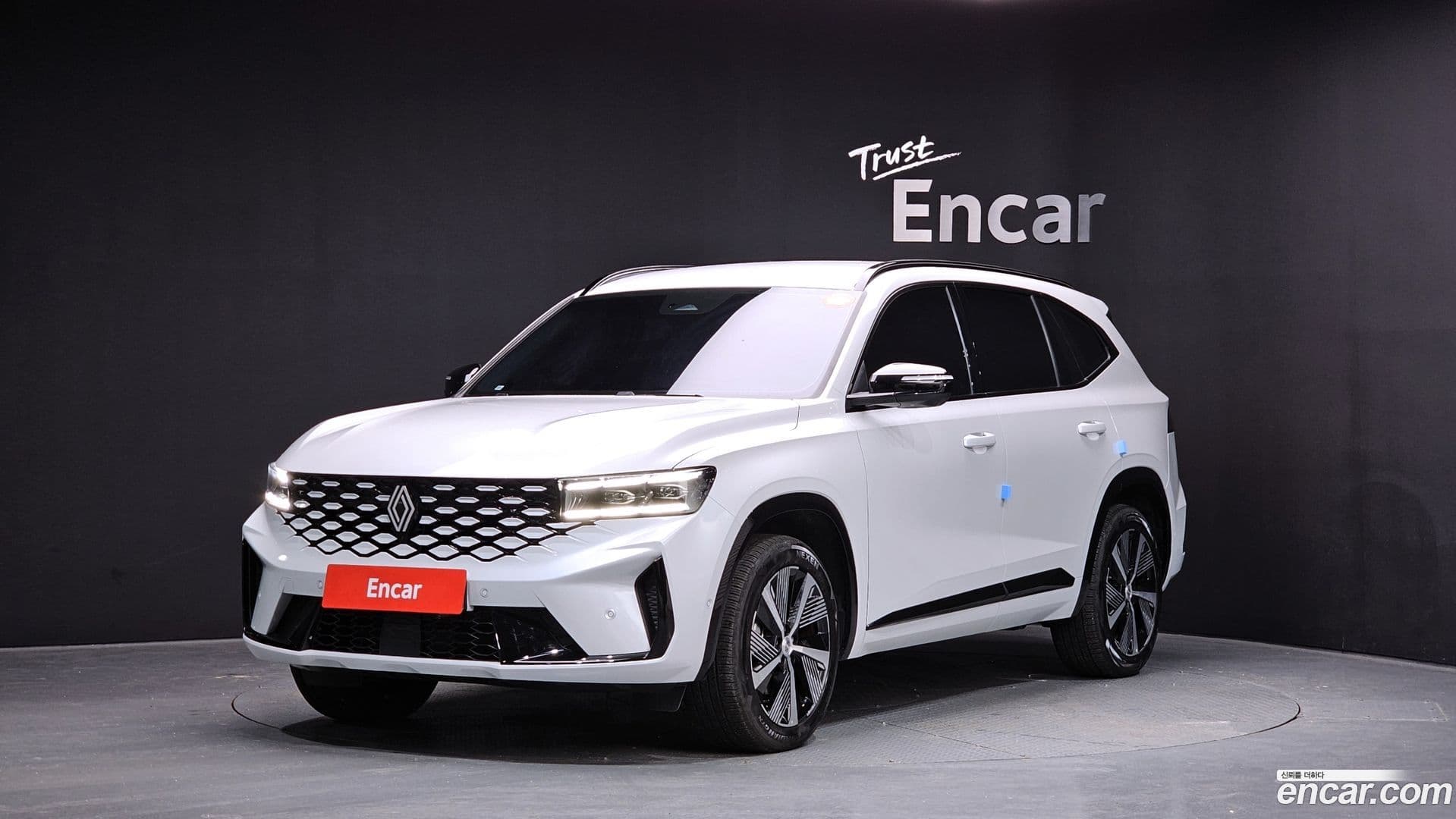 Main__Slider__Photo:Grand Koleos Renault Korea 2025.2-0