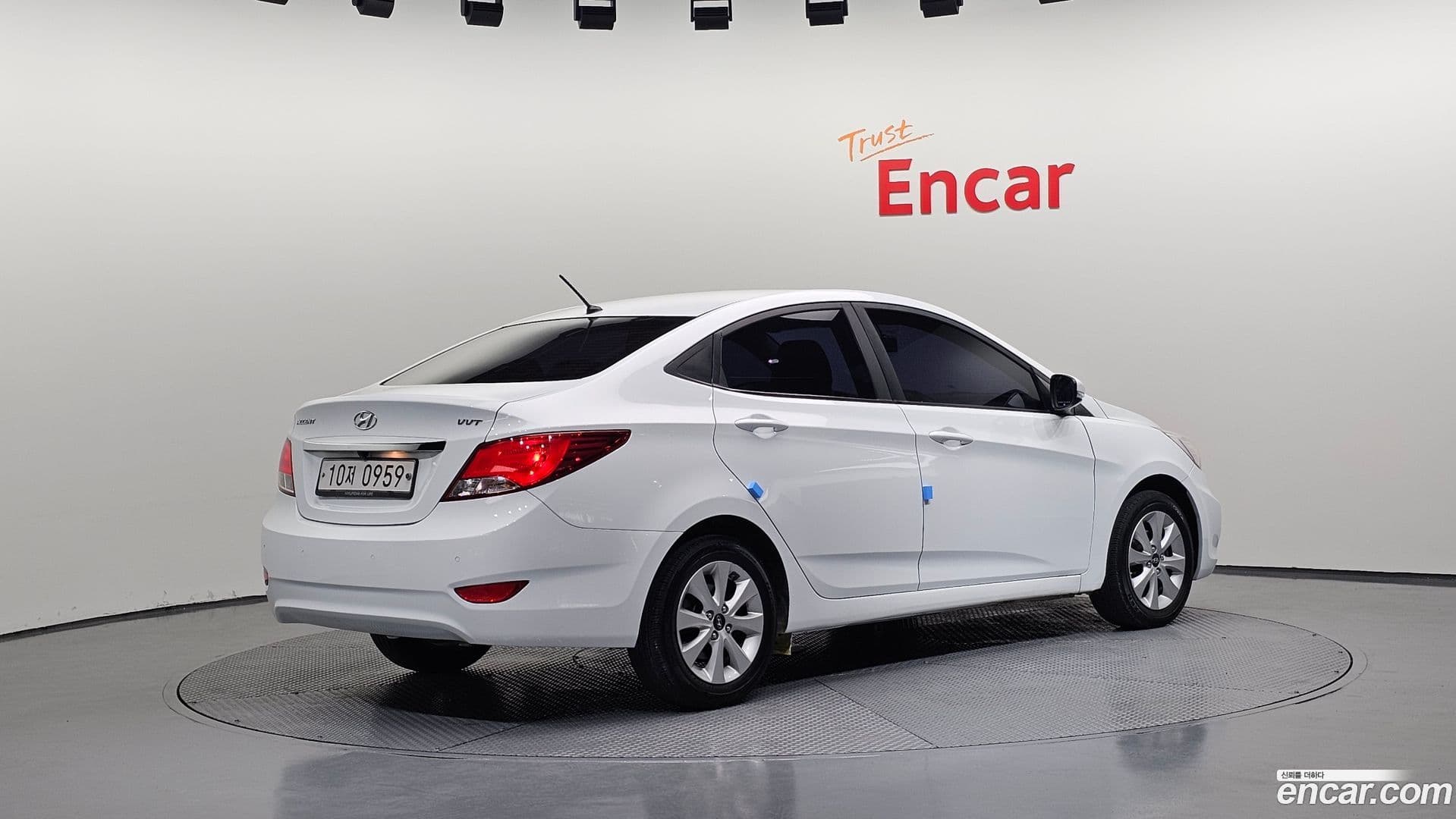 Main__Slider__Photo:Accent Hyundai 2016.0-1