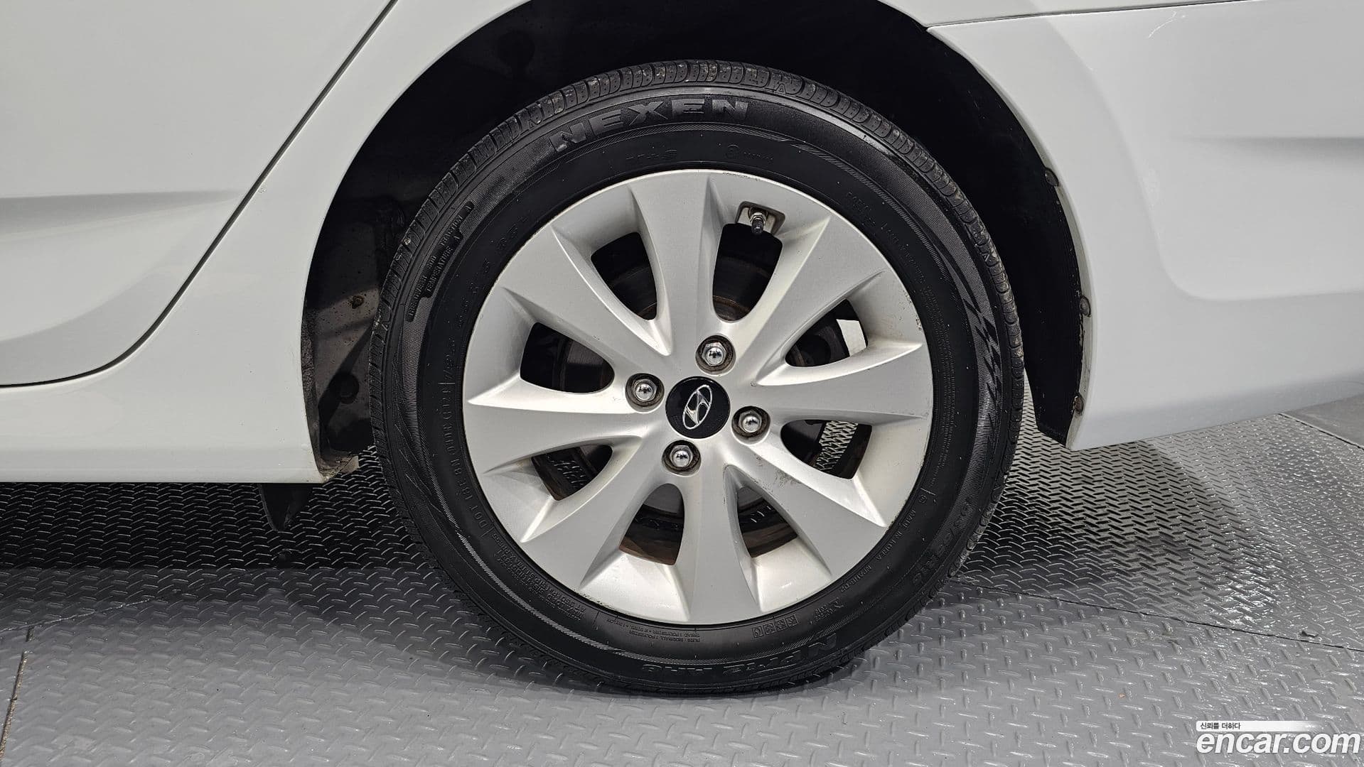 Main__Slider__Photo:Accent Hyundai 2016.0-4