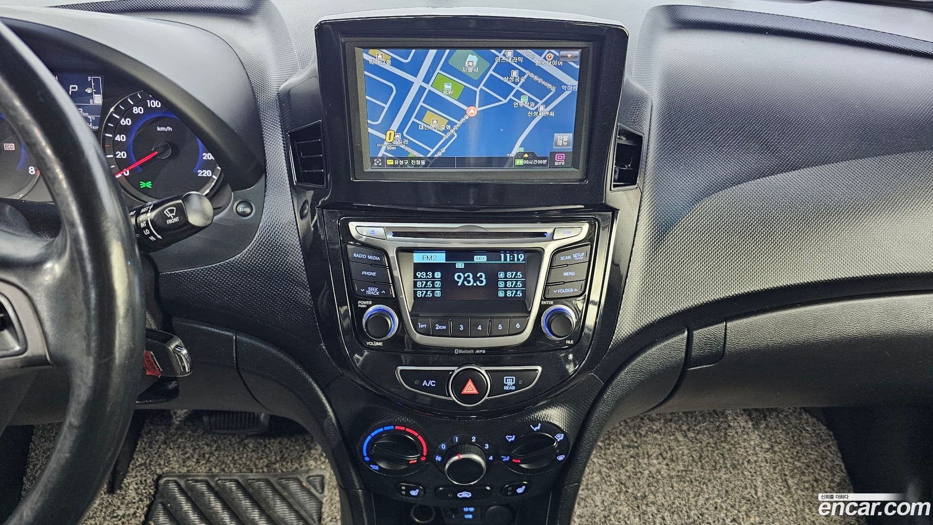 Main__Slider__Photo:Accent Hyundai 2016.0-15