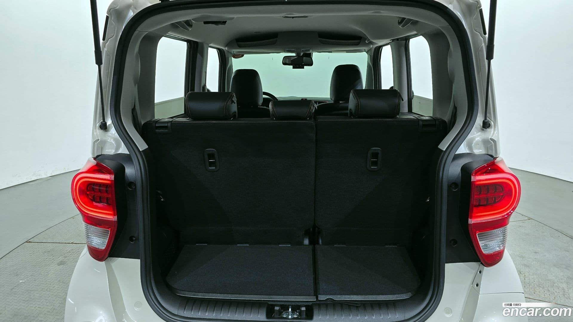 Main__Slider__Photo:RAY Kia 2021.10-19