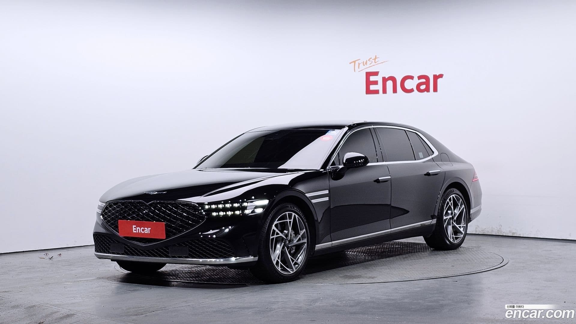 Main__Slider__Photo:G90 Genesis 2022.7-0