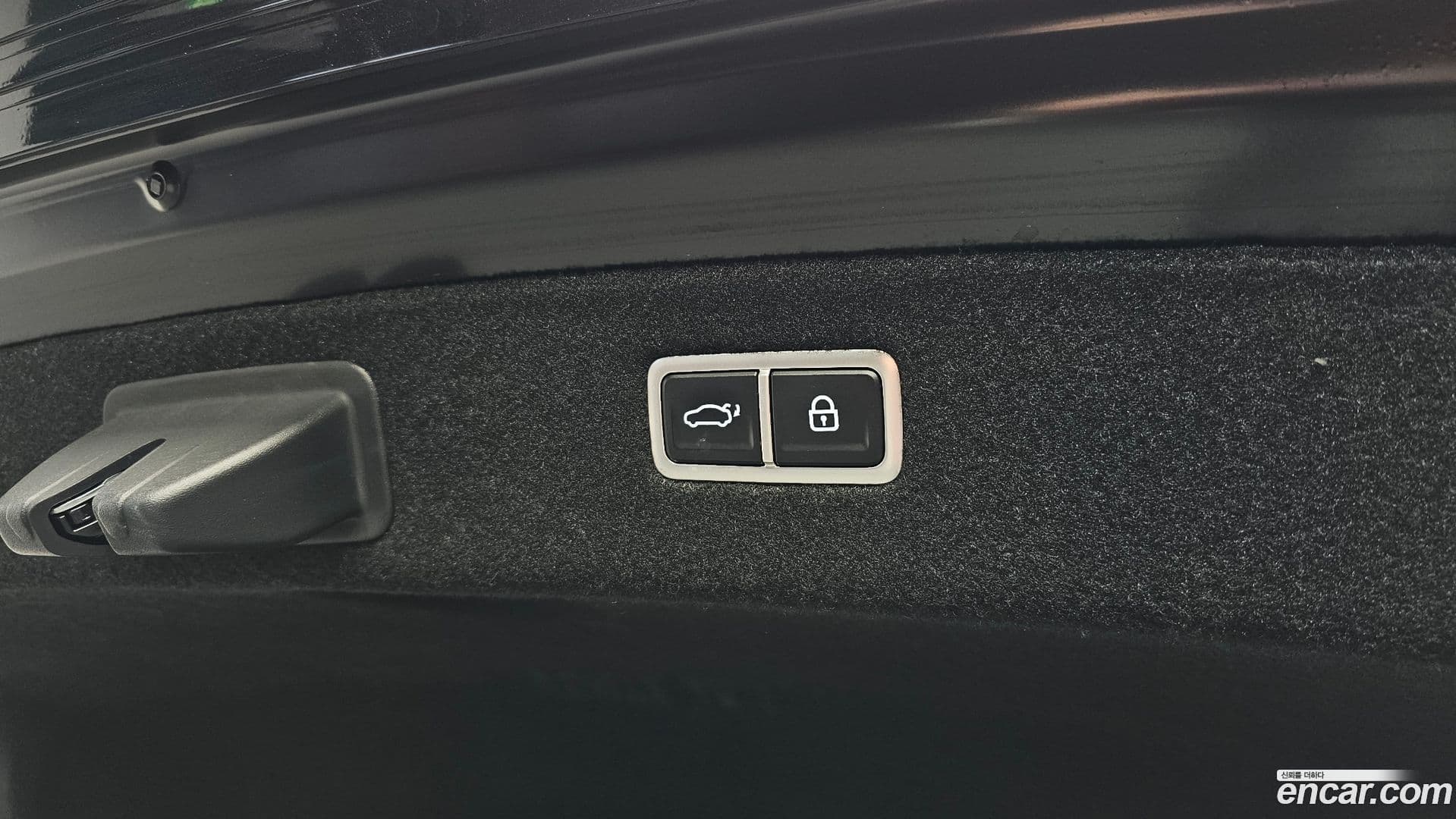 Main__Slider__Photo:G90 Genesis 2022.7-19