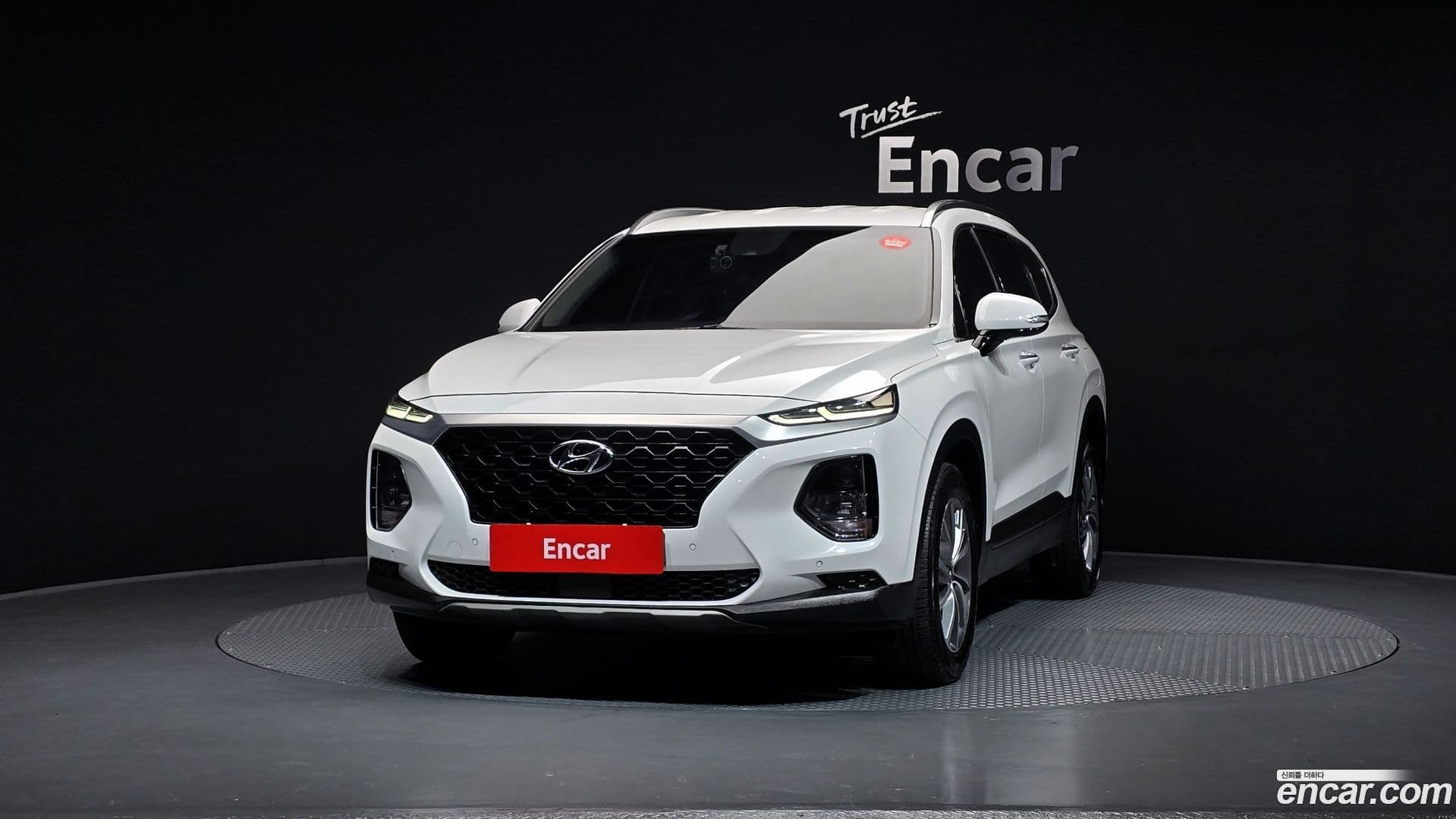 Main__Slider__Photo:Santafe Hyundai 2018.10-2