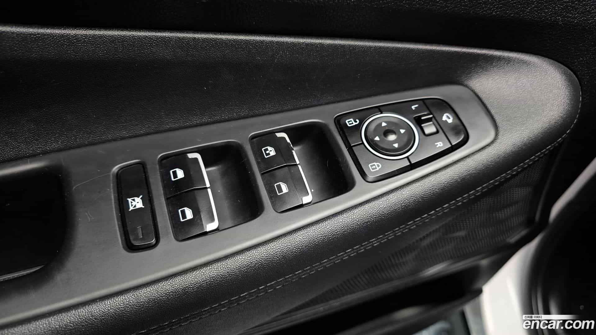 Santafe Hyundai 2018.10-OPTION-022