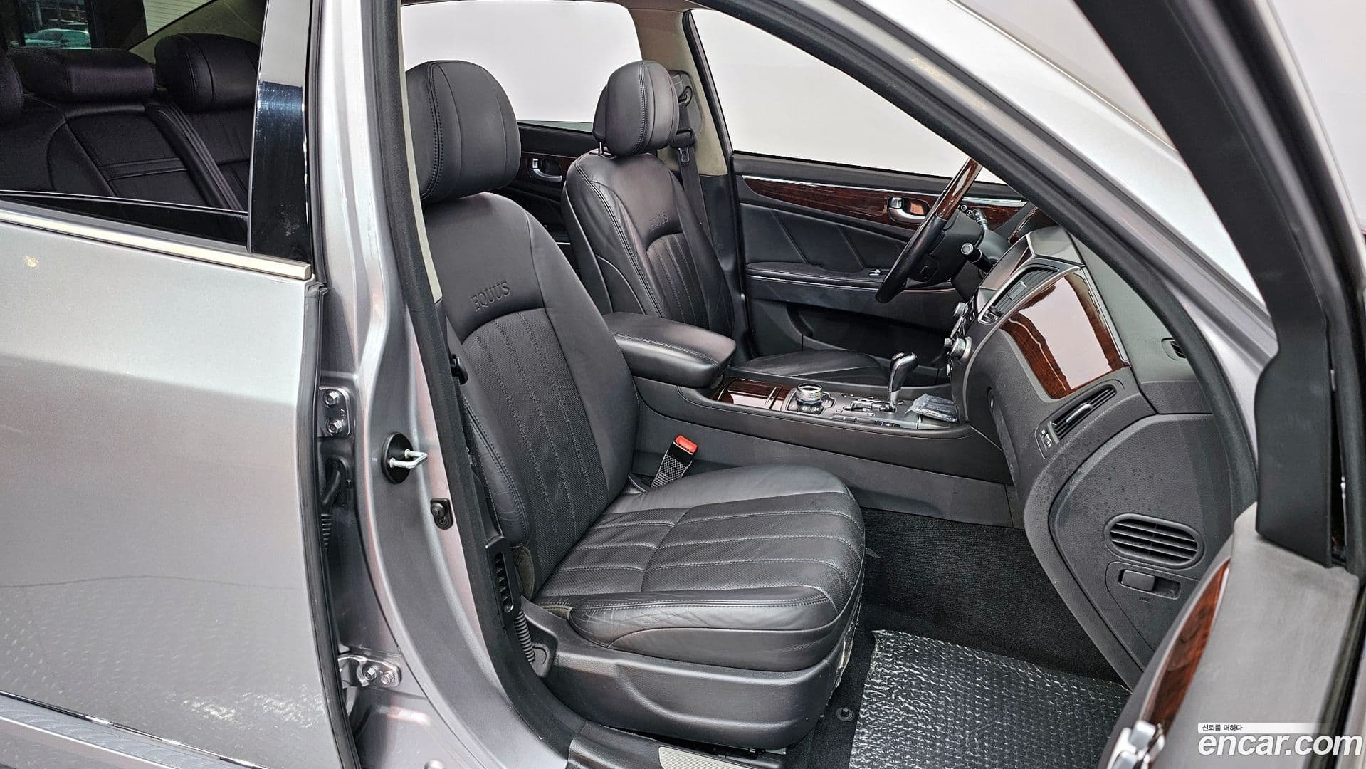 Main__Slider__Photo:Equus Hyundai 2011.7-9