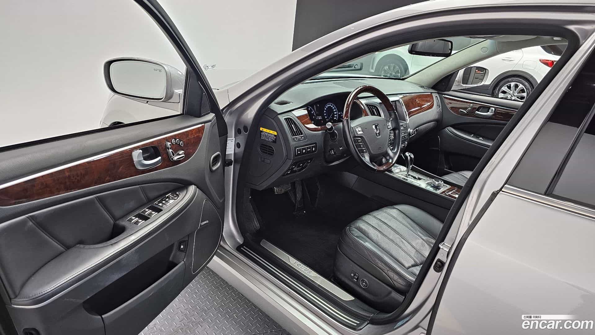 Equus Hyundai 2011.7-OPTION-015