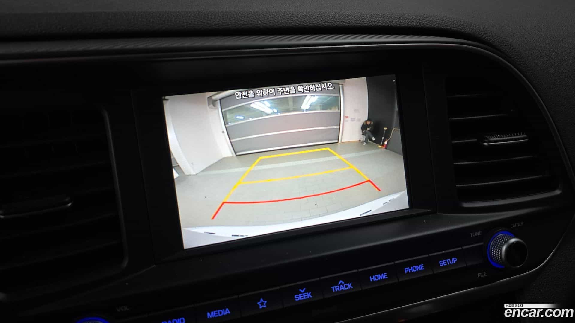 AVANTE Hyundai 2019.10-OPTION-019