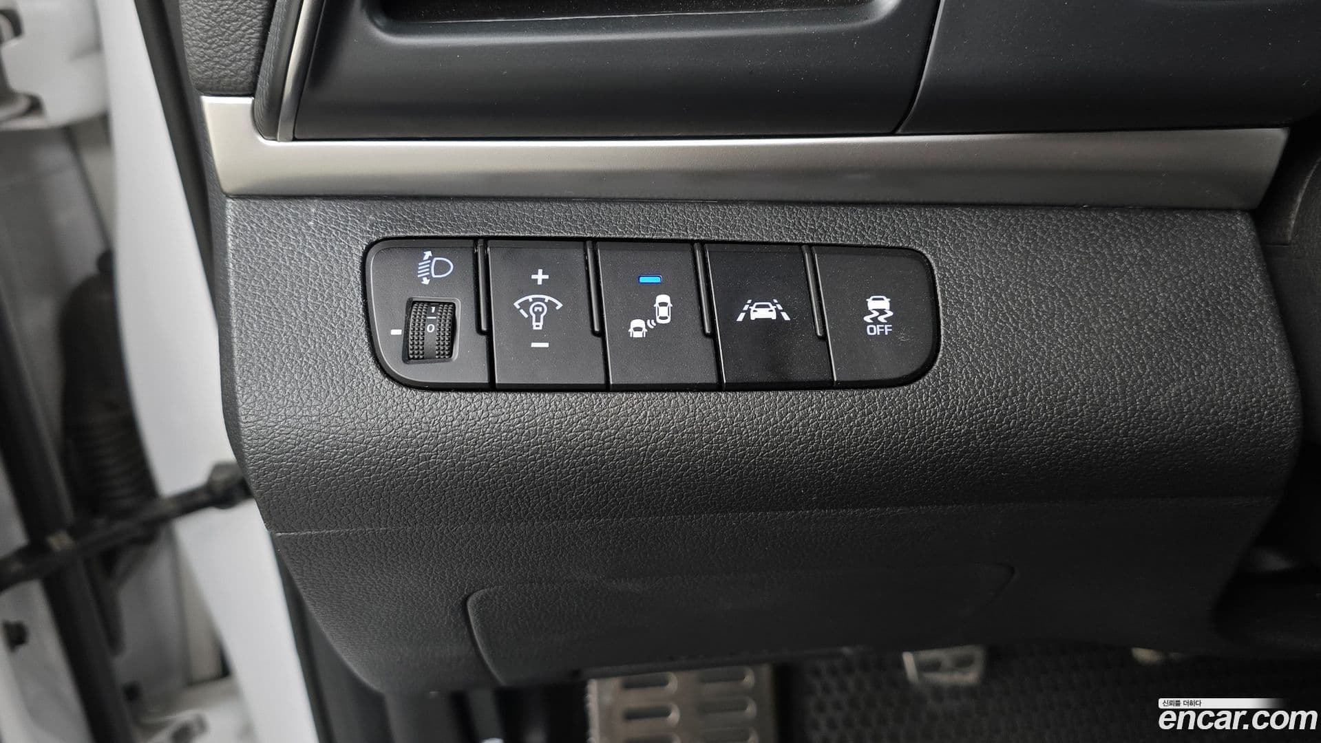 Main__Slider__Photo:AVANTE Hyundai 2019.10-15