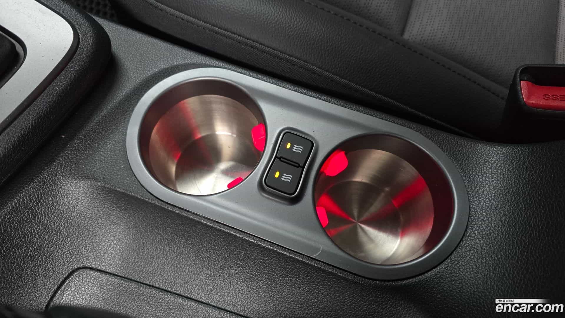 AVANTE Hyundai 2019.10-OPTION-021