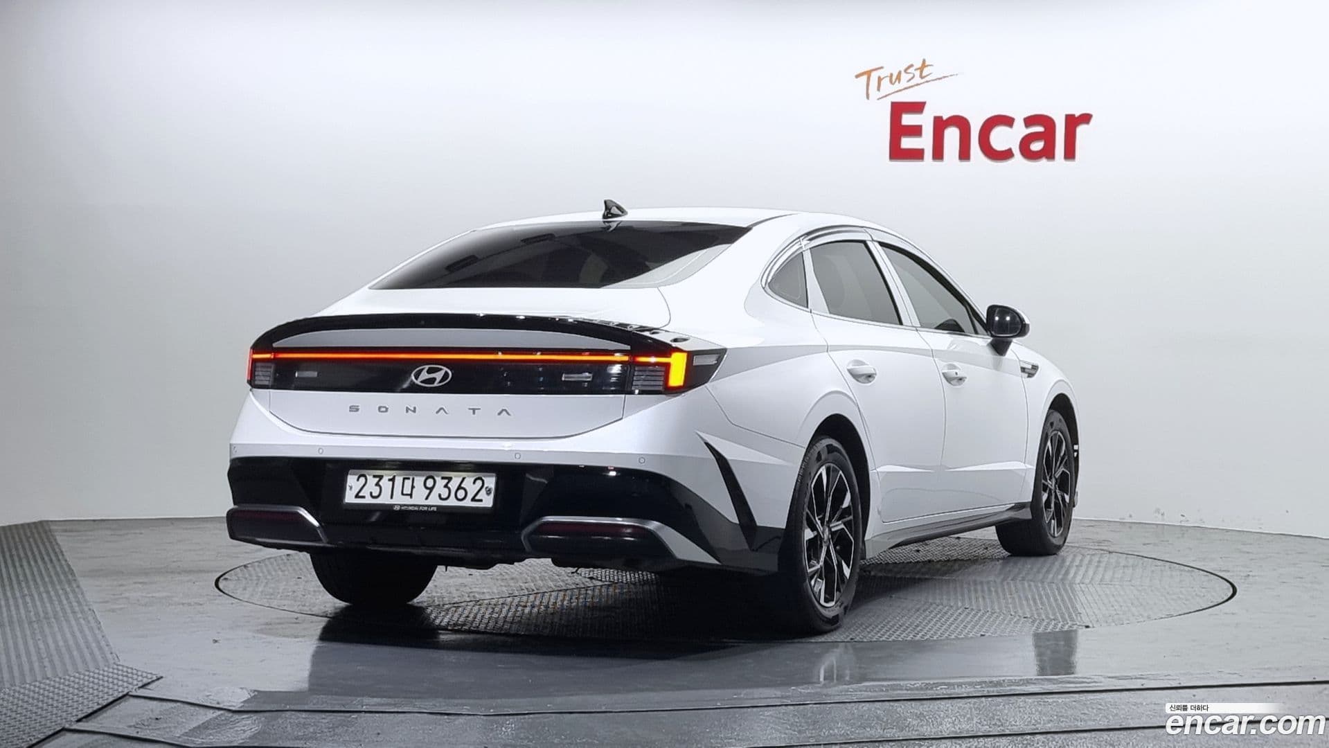 Main__Slider__Photo:Sonata Hyundai 2024.10-1