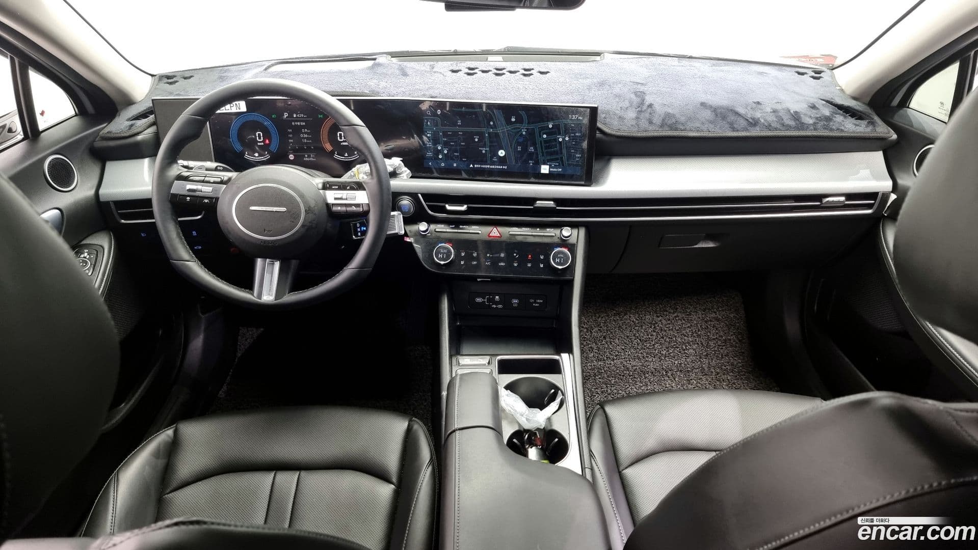 Main__Slider__Photo:Sonata Hyundai 2024.10-6