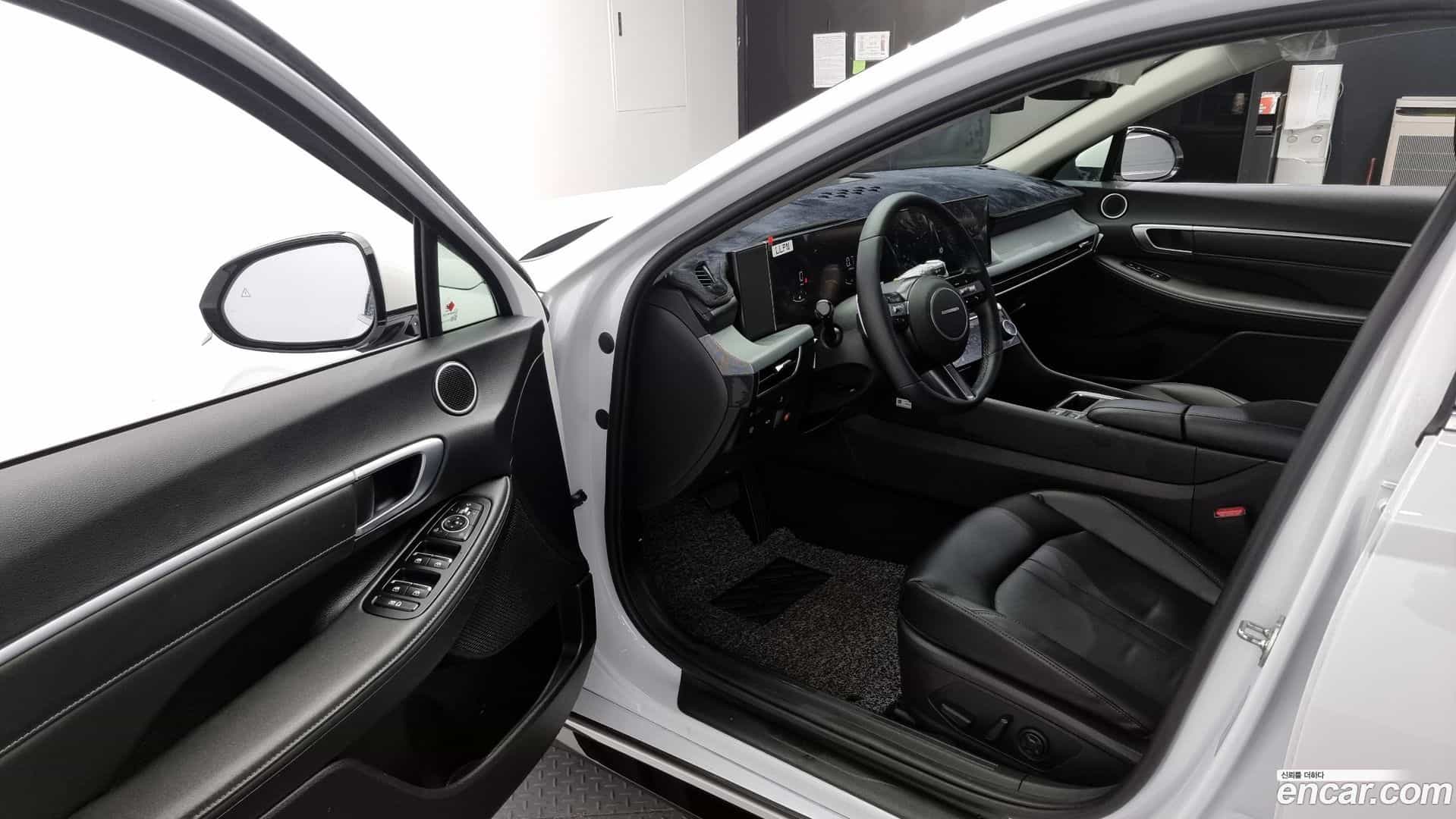 Sonata Hyundai 2024.10-INNER-010