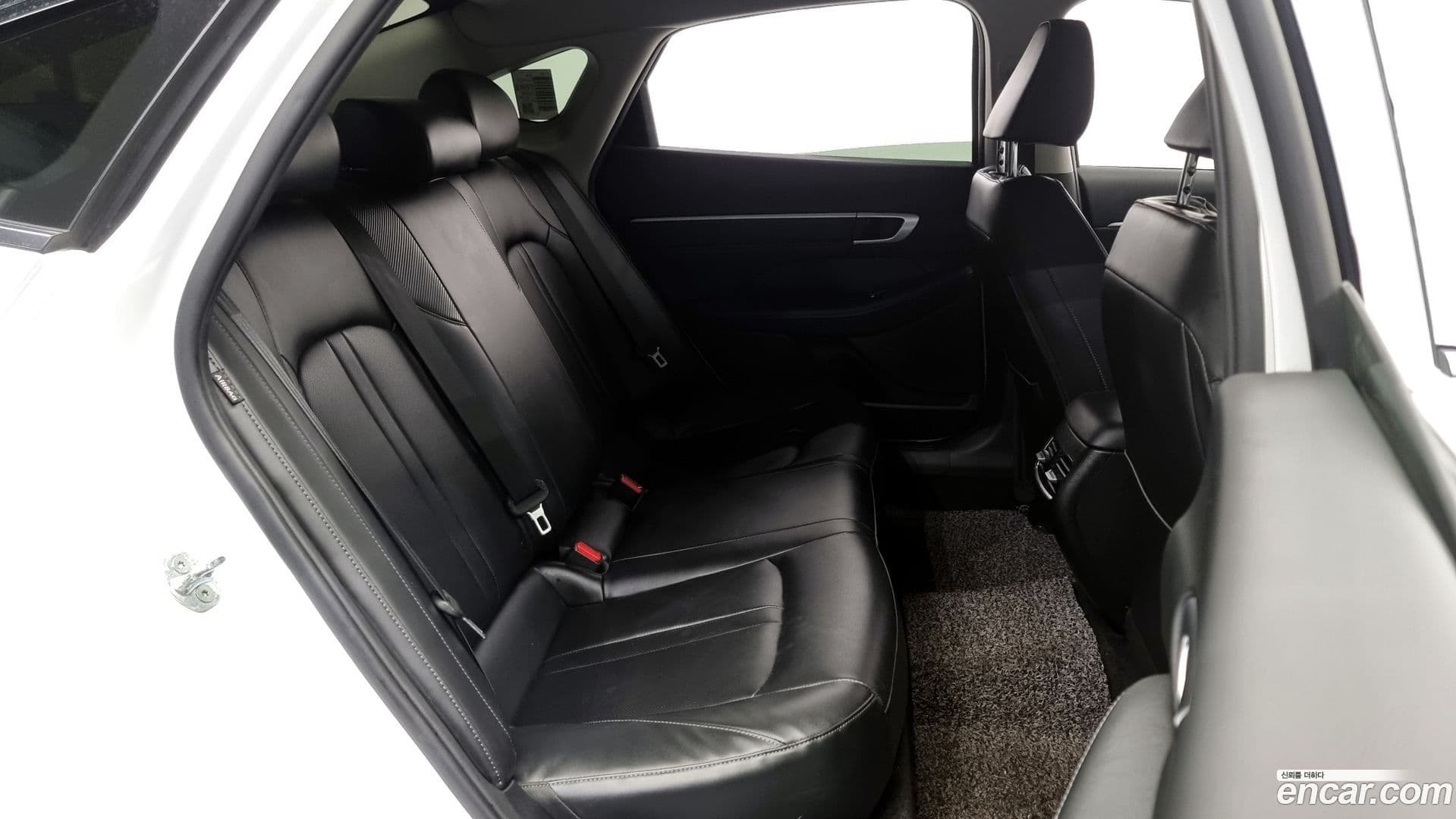 Main__Slider__Photo:Sonata Hyundai 2024.10-11