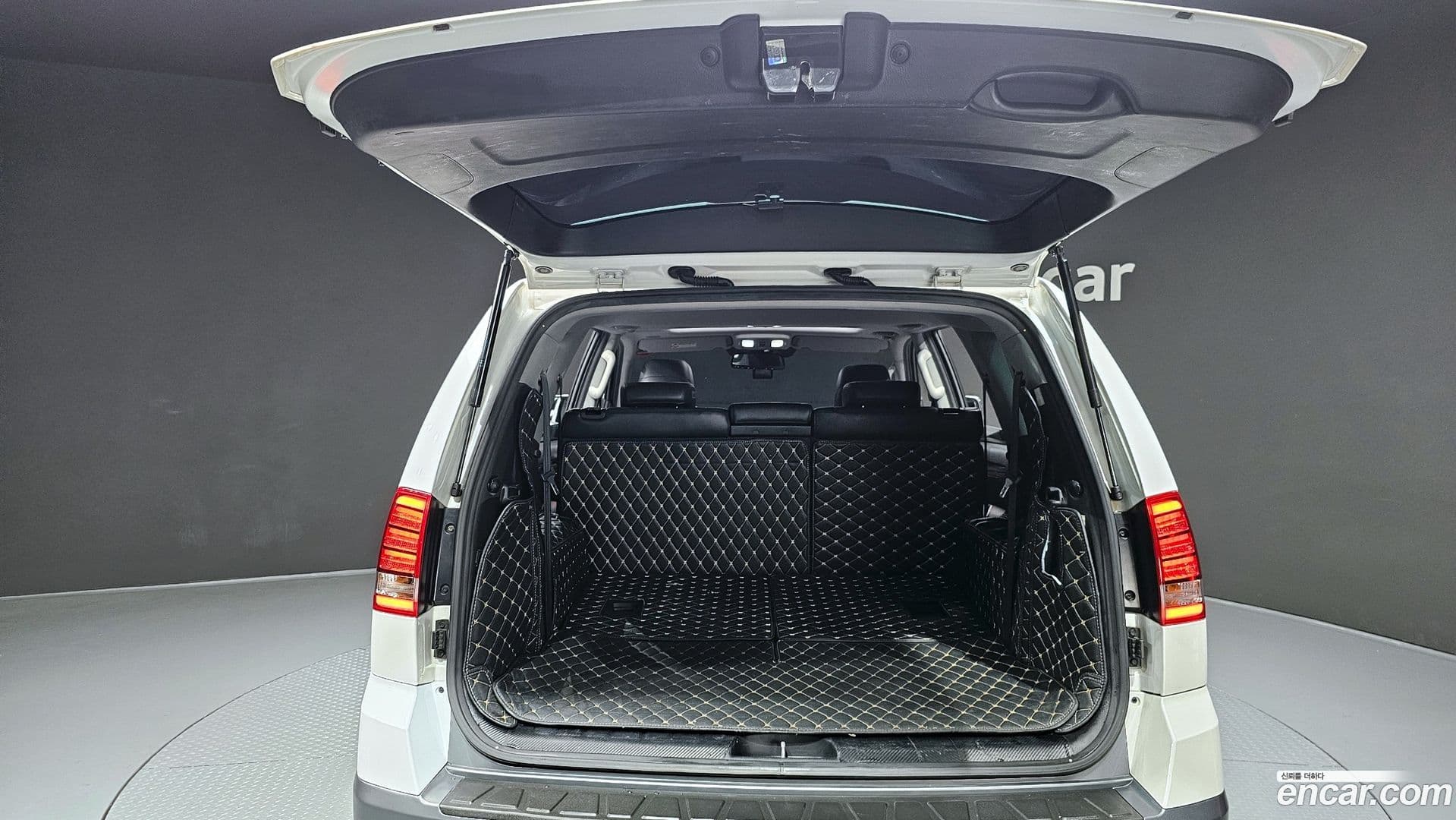 Main__Slider__Photo:Mohave Kia 2017.1-19