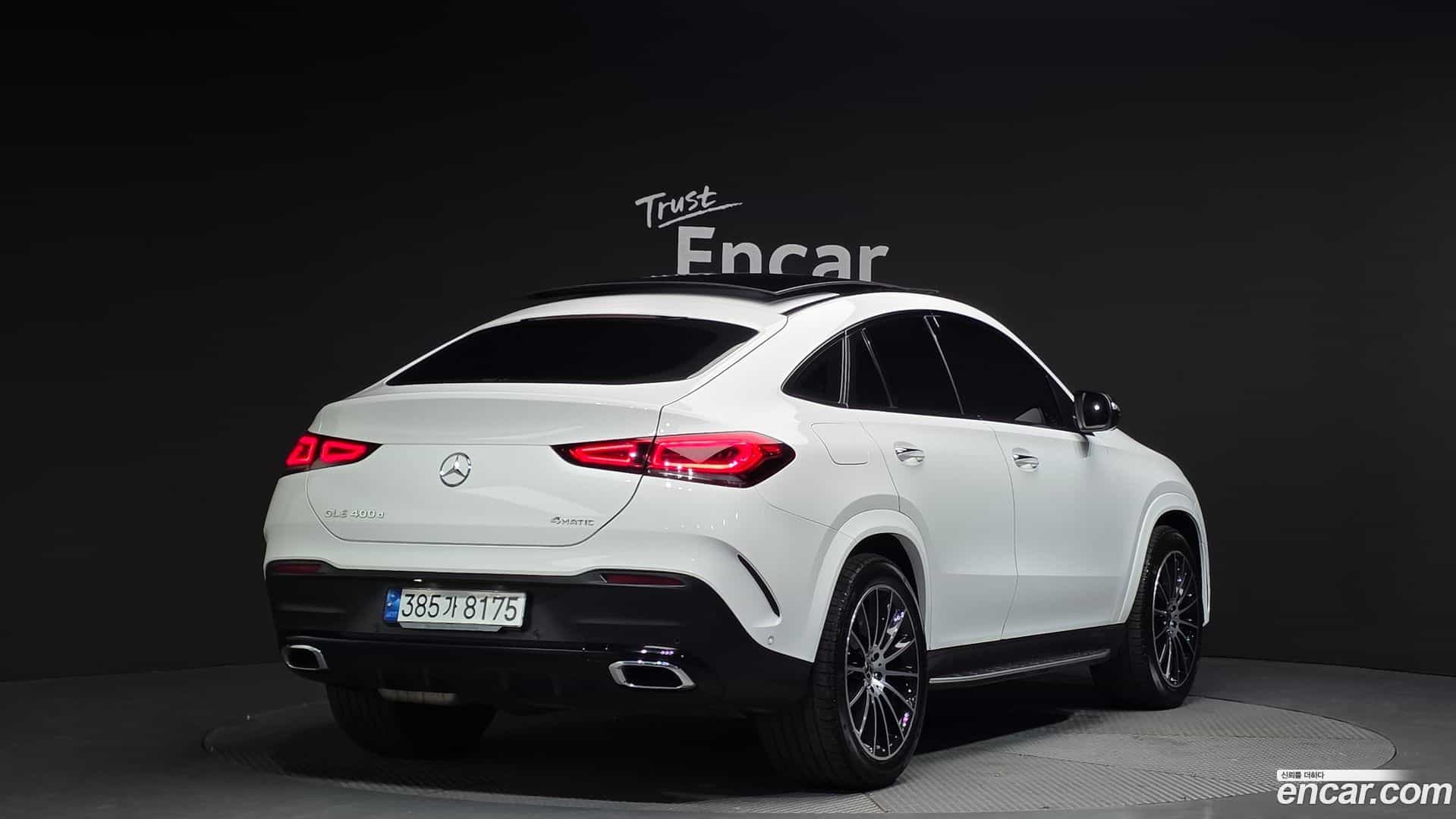 GLE-Class Mercedes-Benz 2022.10-OUTER-002