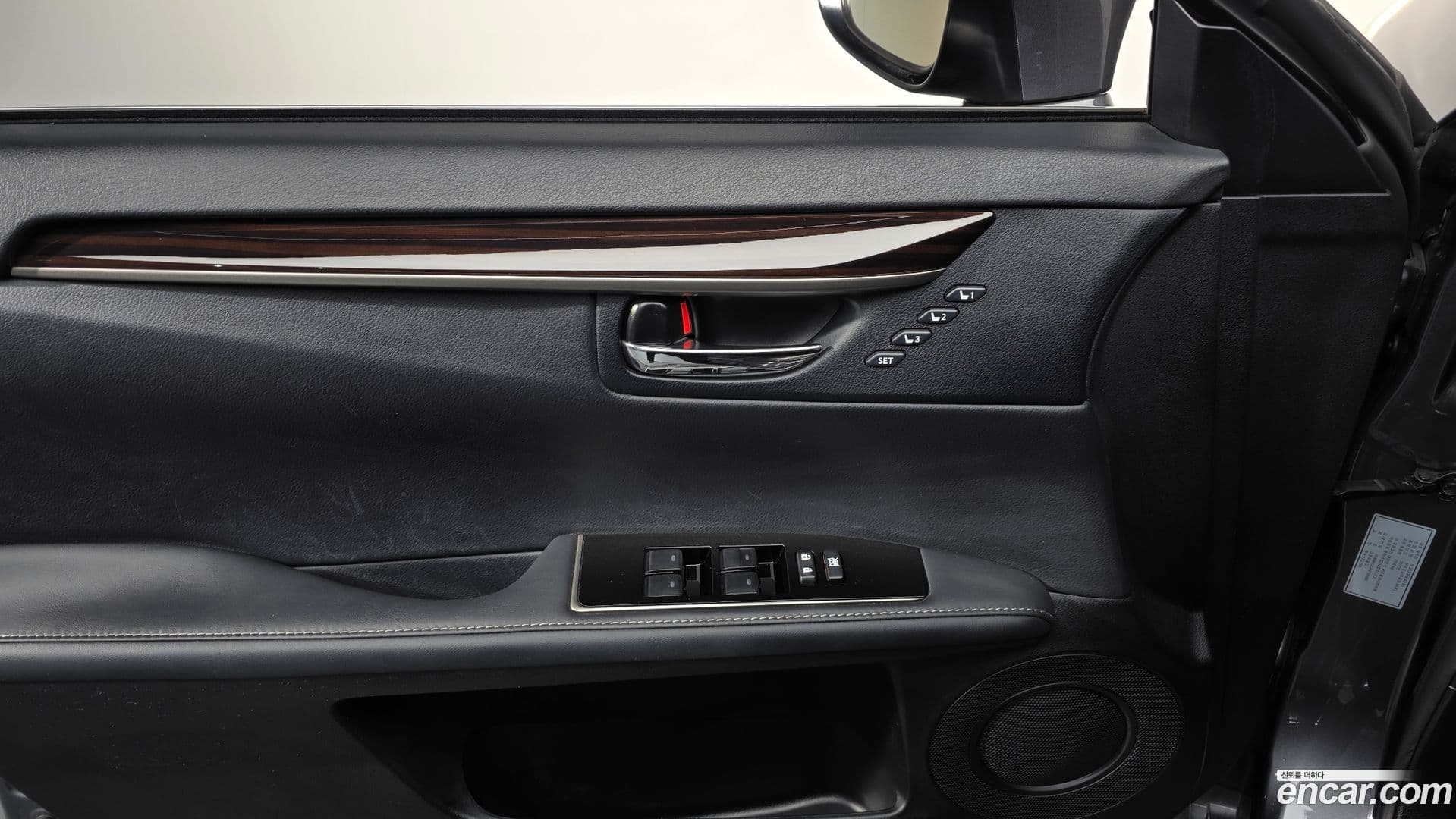 Main__Slider__Photo:ES Lexus 2017.9-16