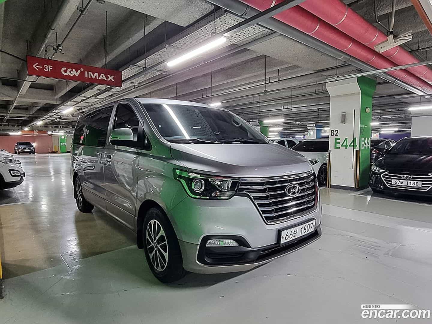 Starex Hyundai 2018.6-OUTER-002